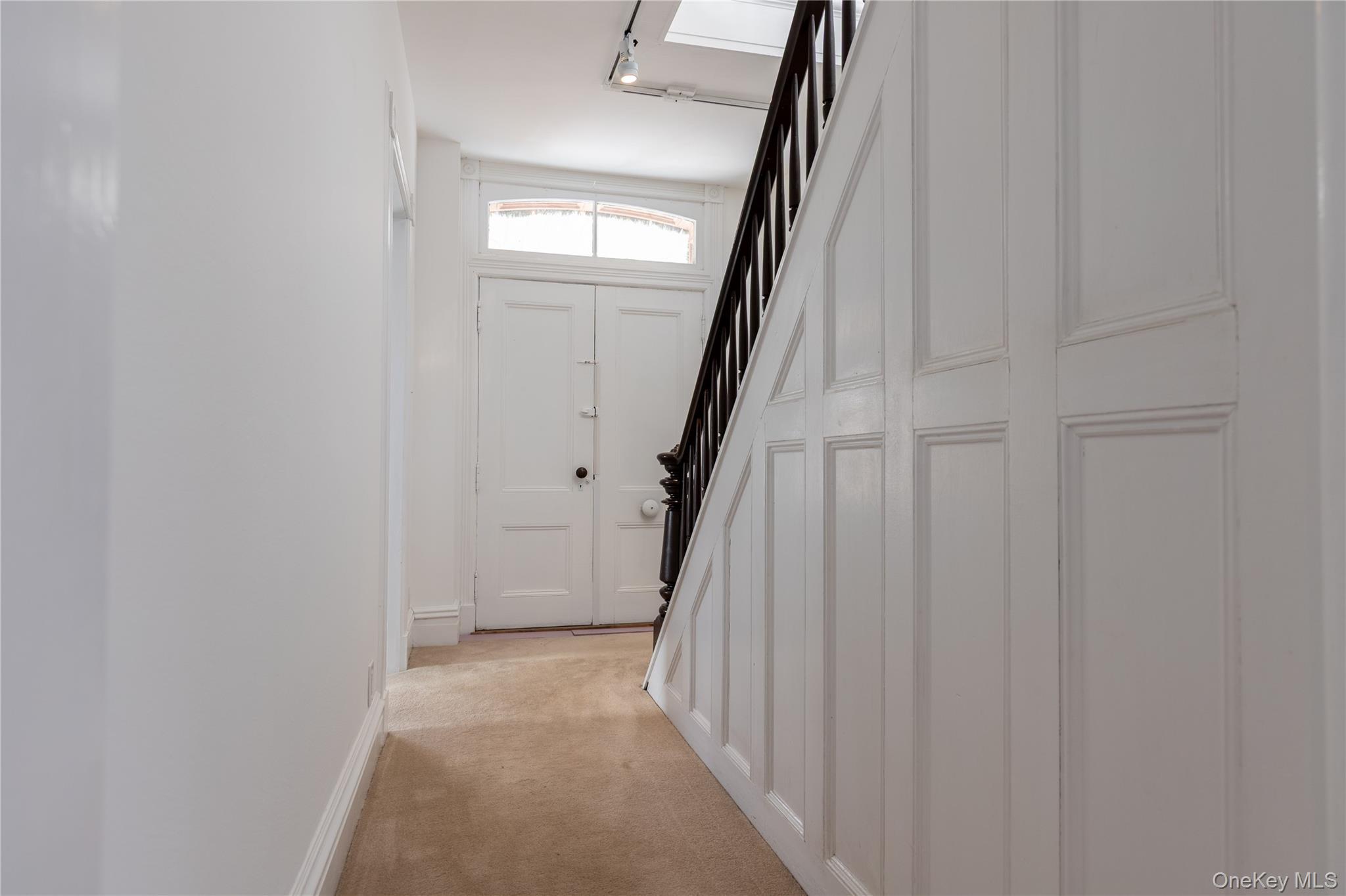 #16 photo, 244 Broadway, Port Ewen , NY 12429