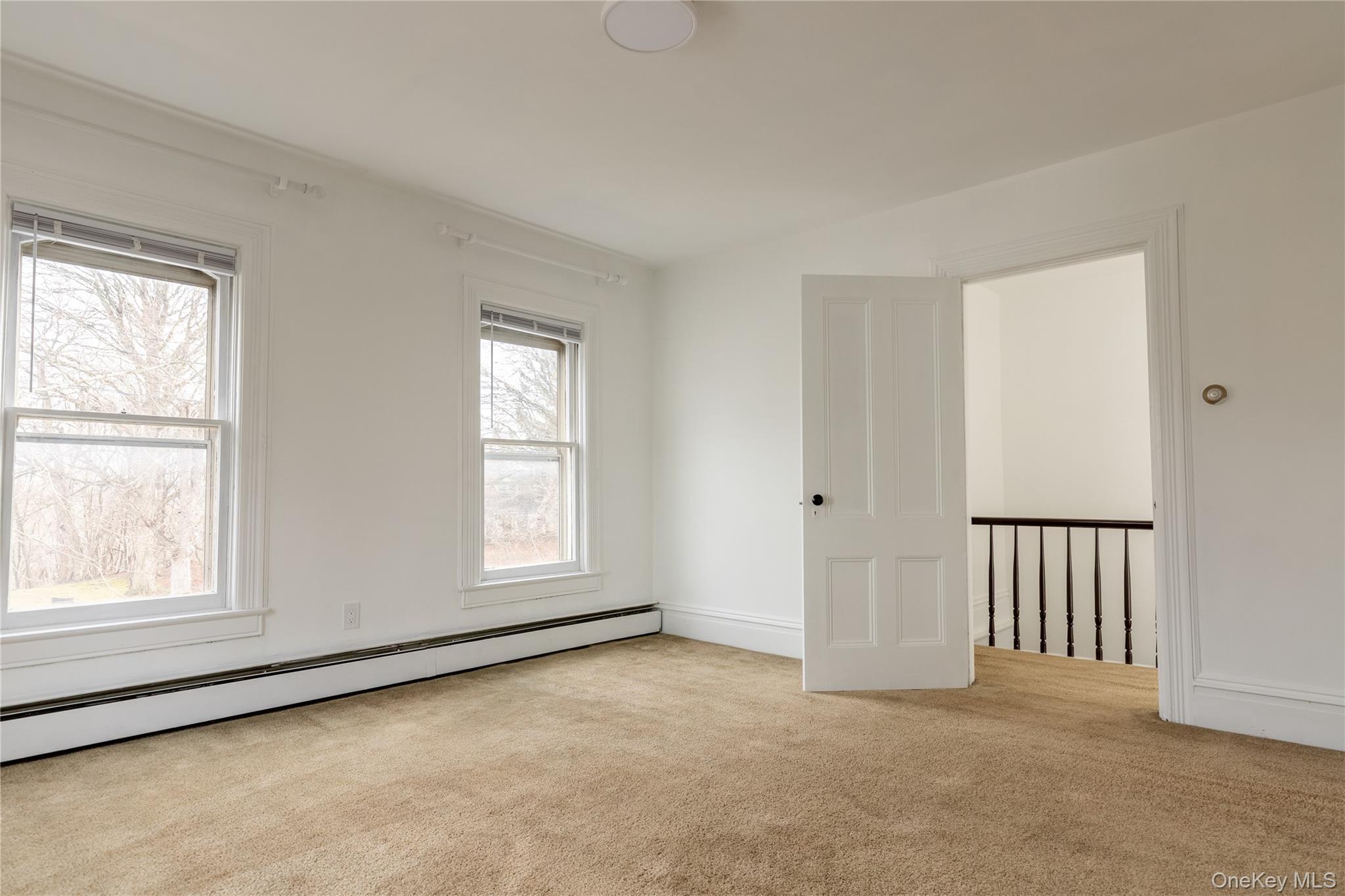 #20 photo, 244 Broadway, Port Ewen , NY 12429