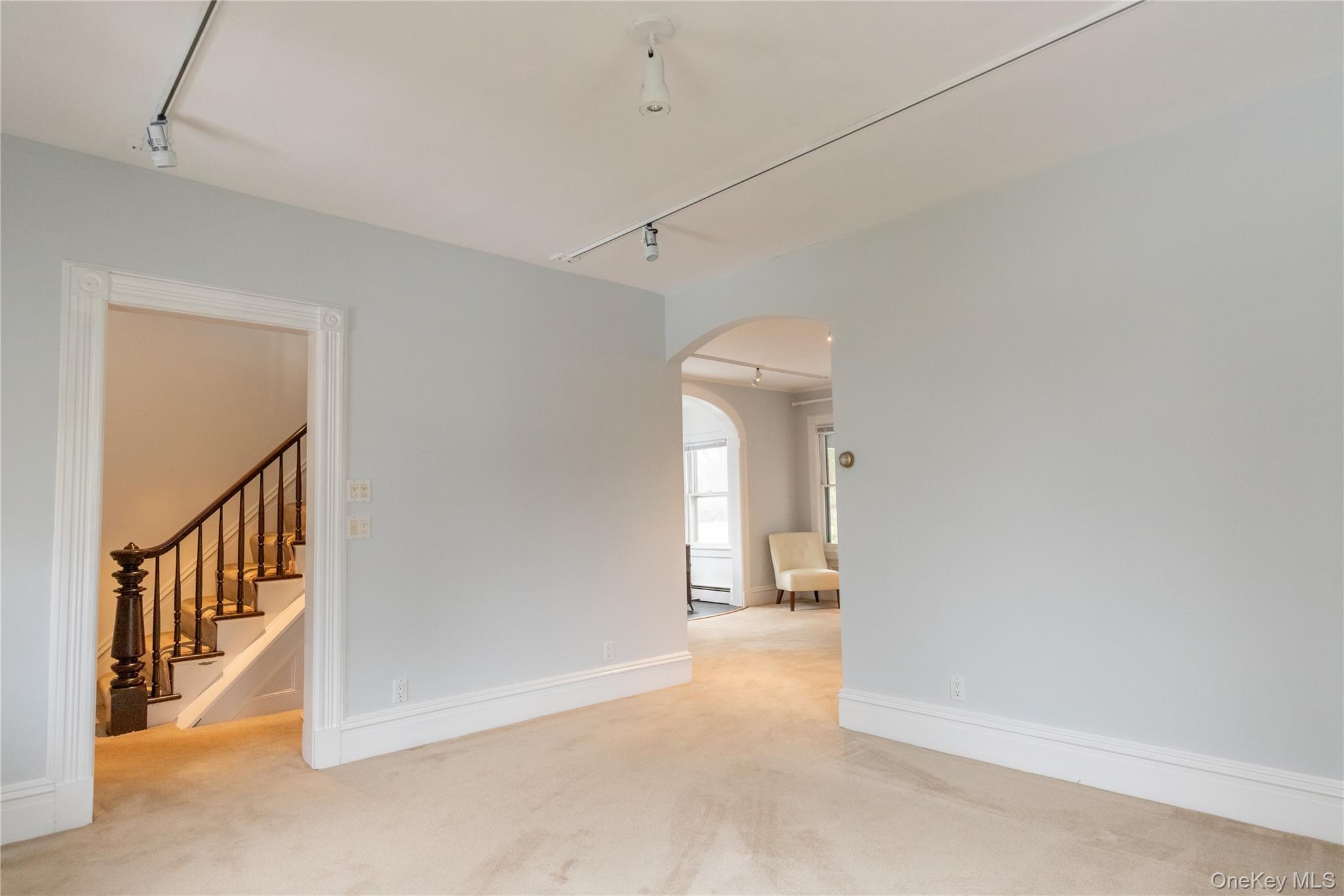 #7 photo, 244 Broadway, Port Ewen , NY 12429