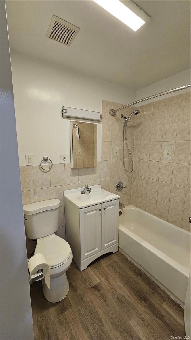 #5 photo, 253 Route 32, 뉴욕주 Central Valley , NY 10917