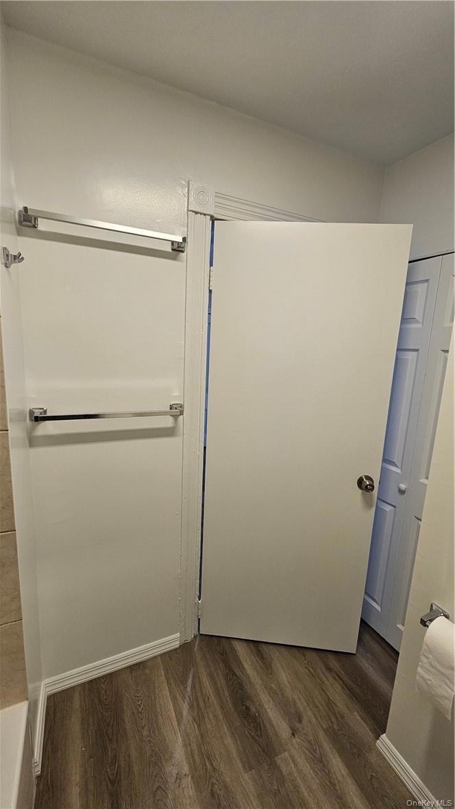 #6 photo, 253 Route 32, 뉴욕주 Central Valley , NY 10917