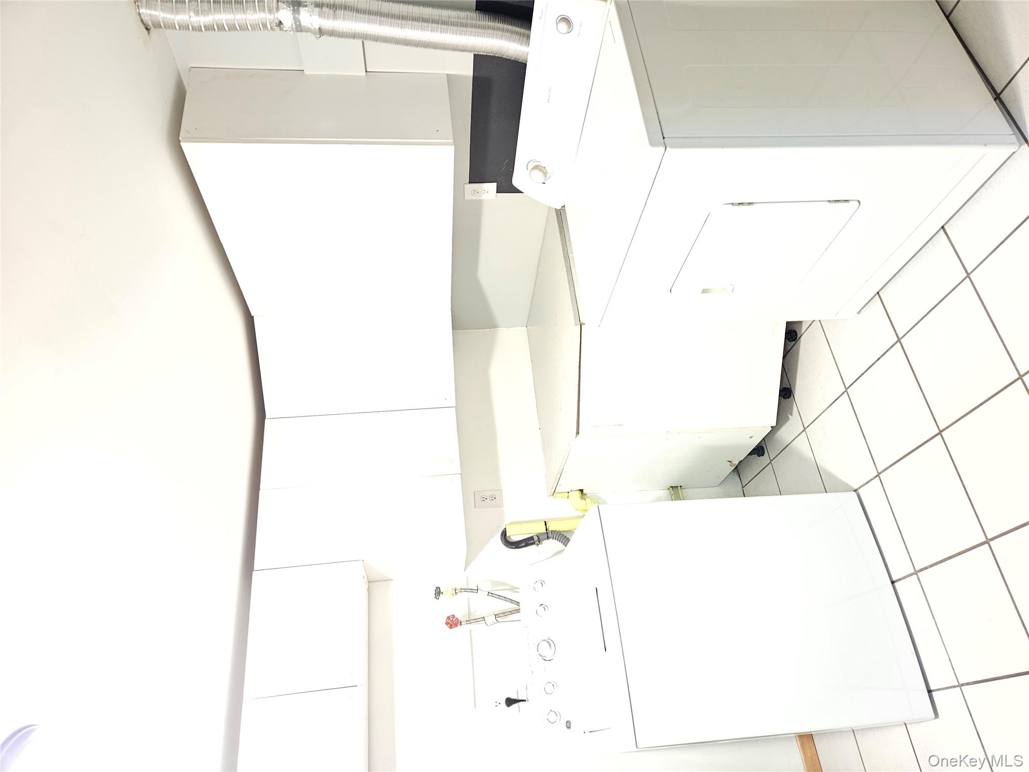 #13 photo, 36 harrison Place, Farmingdale , NY 11735