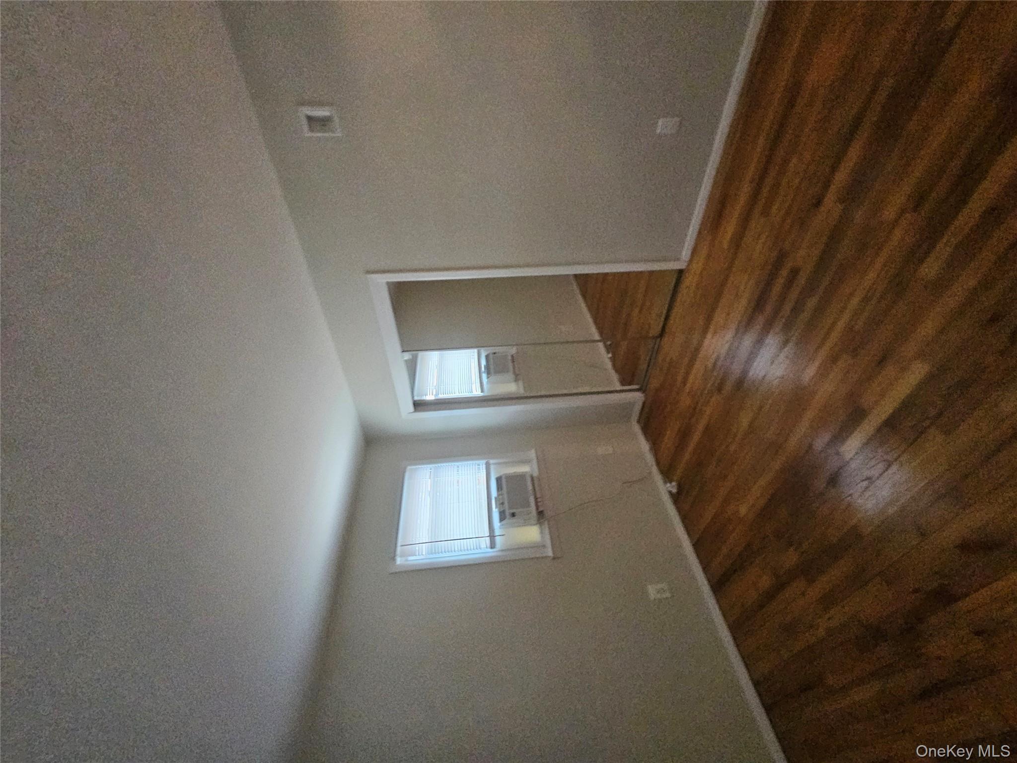 #7 photo, 36 harrison Place, Farmingdale , NY 11735