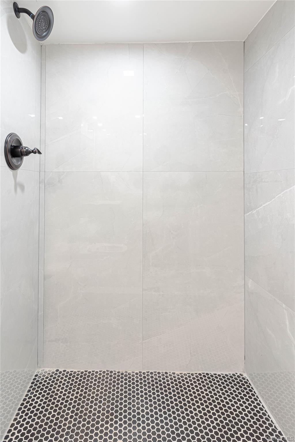 #17 photo, 282 E 38th Street, Brooklyn , NY 11203