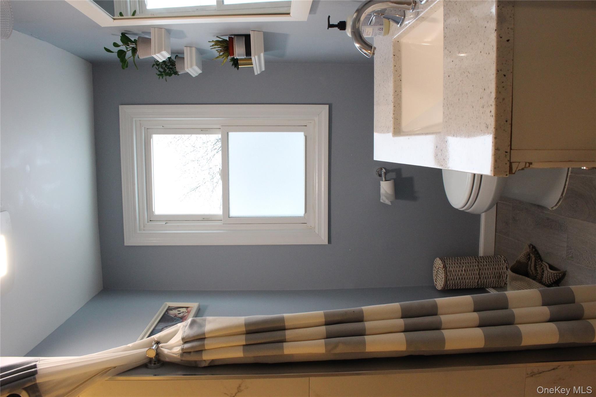 #18 photo, 55 Dosoris Lane, Glen Cove , NY 11542