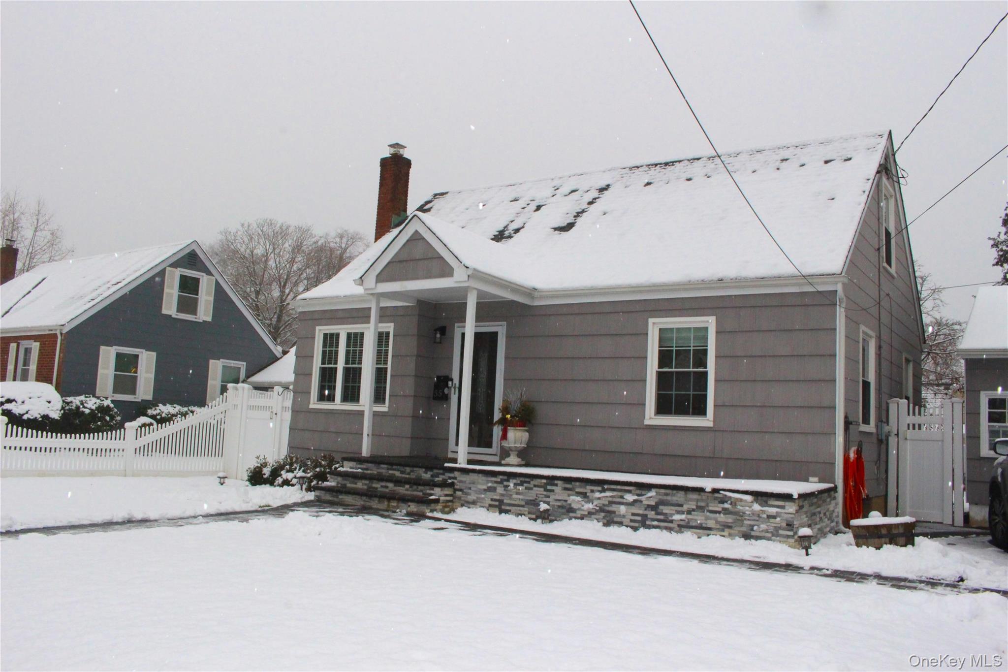 #3 photo, 55 Dosoris Lane, Glen Cove , NY 11542