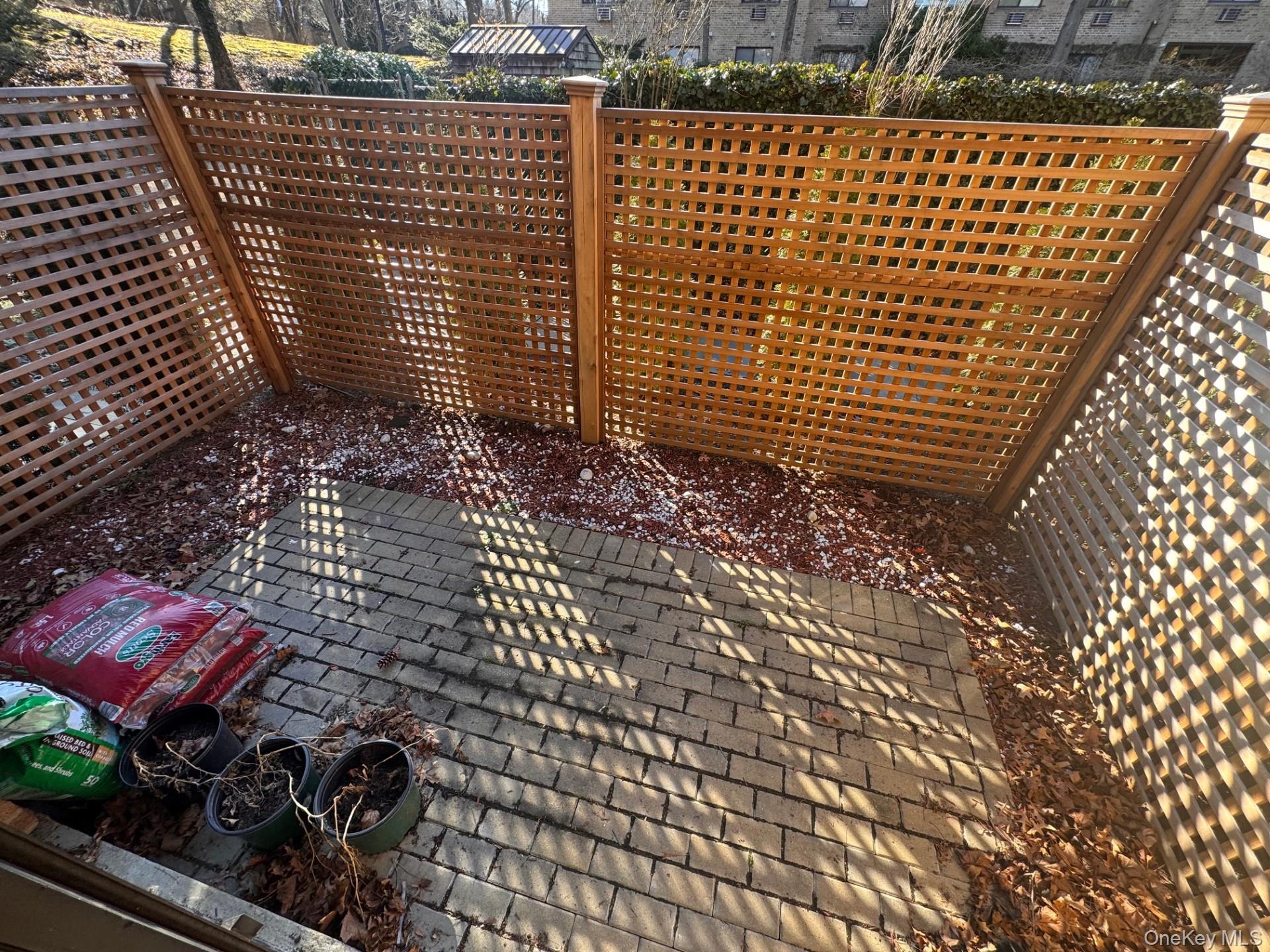 #20 photo, 500 Central Park Avenue, 뉴욕주 Scarsdale , NY 10583