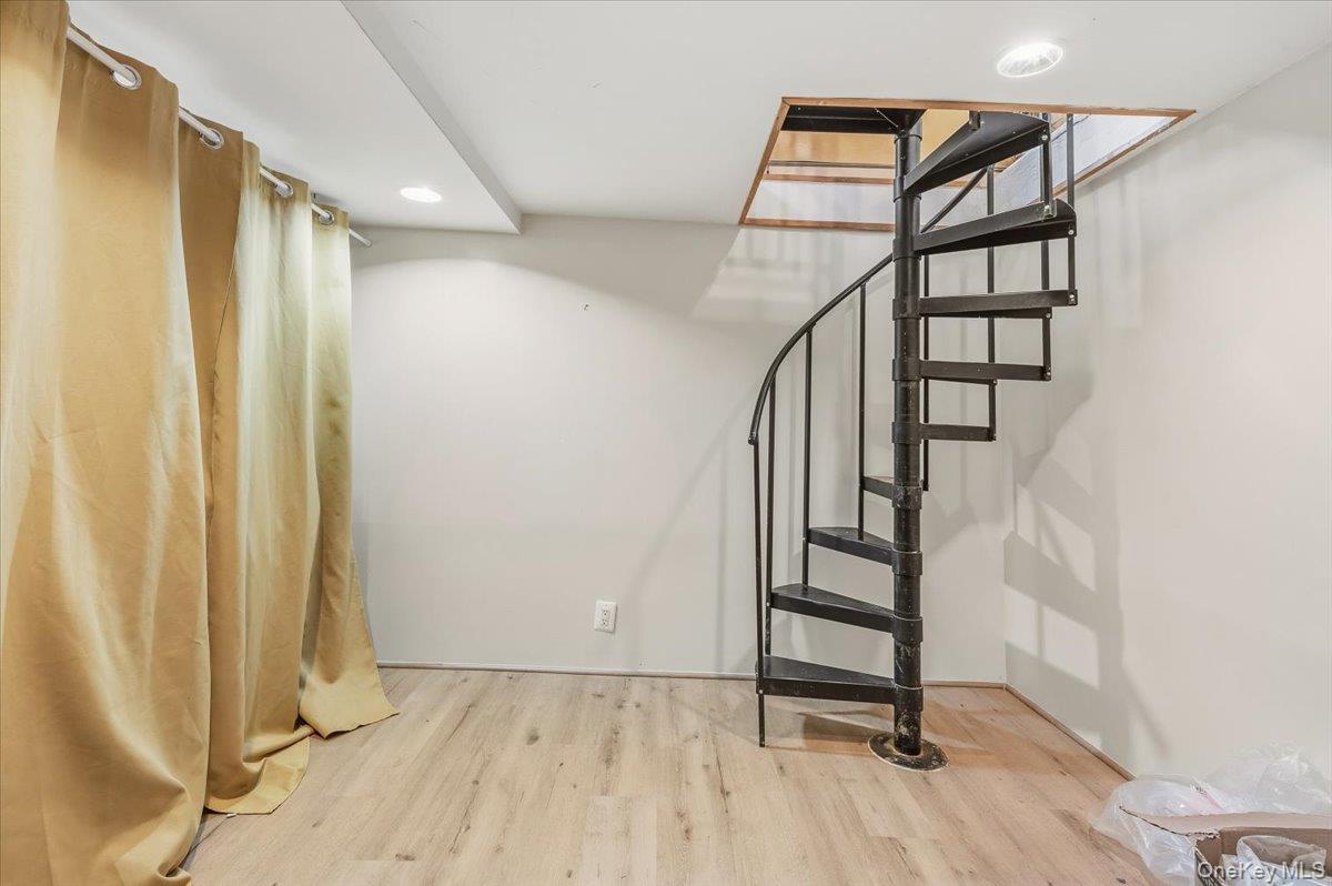 #20 photo, 43-25 218th Street, Bayside , NY 11361