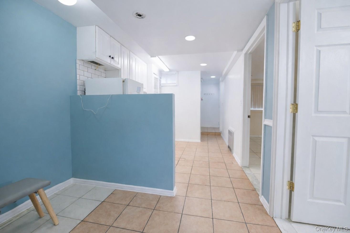 #16 photo, 6701 Eliot Avenue, Middle Village , NY 11379