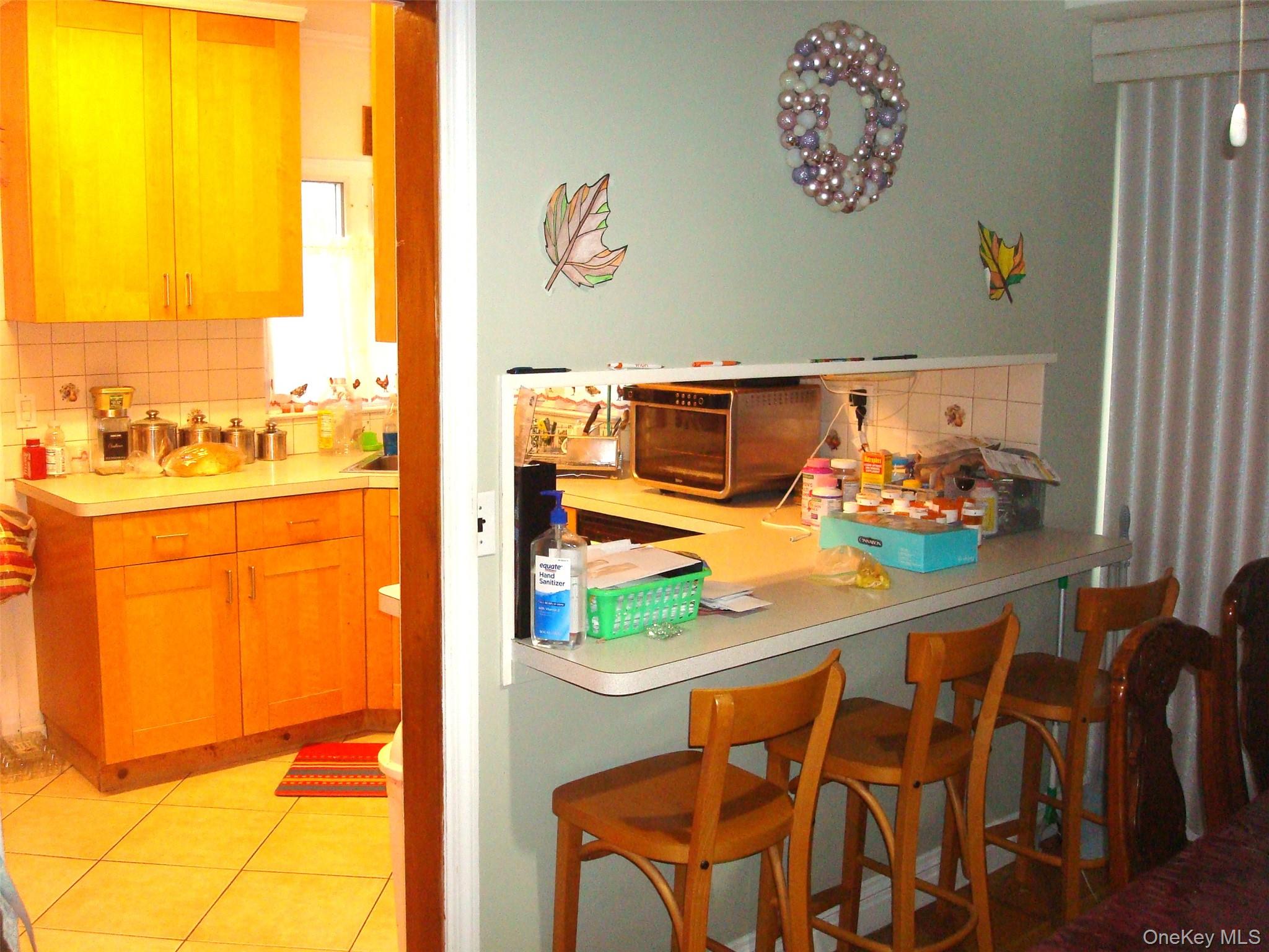 #6 photo, 1298 Birch Street, Uniondale , NY 11553