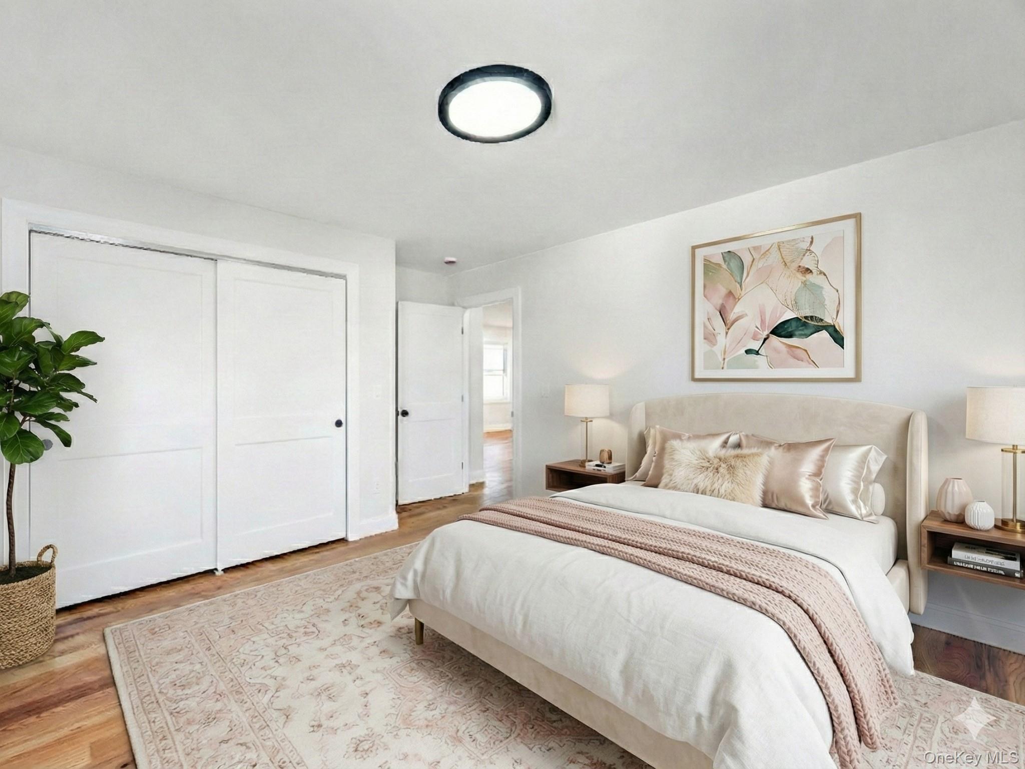 #13 photo, 119 E Fulton Avenue, Нассау ‖ Roosevelt , NY 11575