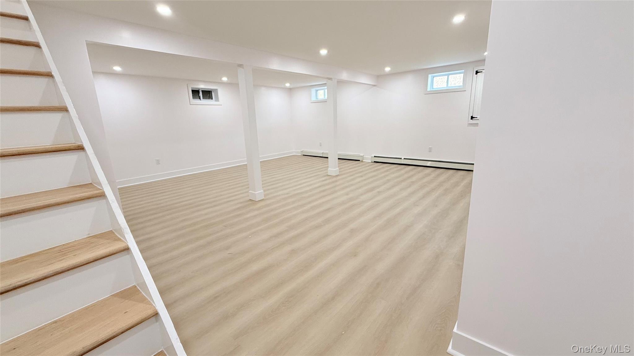 #10 photo, 94 Sally Lane, 롱 아일랜드 Brookhaven , NY 11961