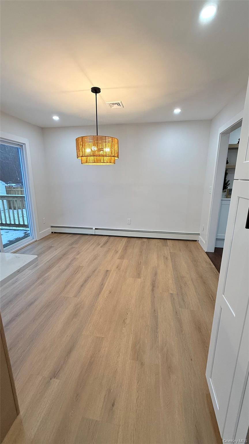 #5 photo, 94 Sally Lane, 롱 아일랜드 Brookhaven , NY 11961