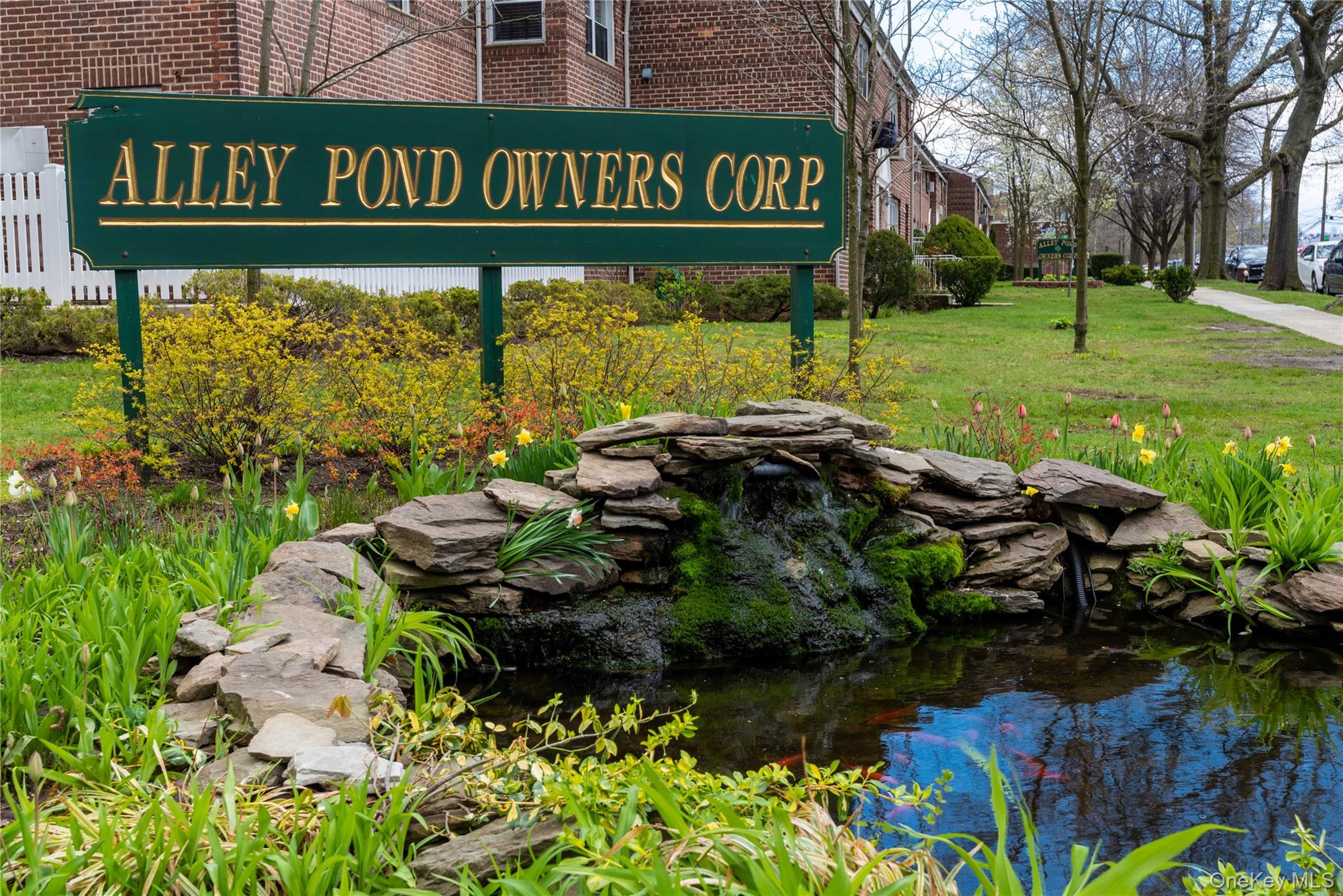 #1 photo, 224-38 Kingsbury Ave, קווינס Bayside , NY 11364