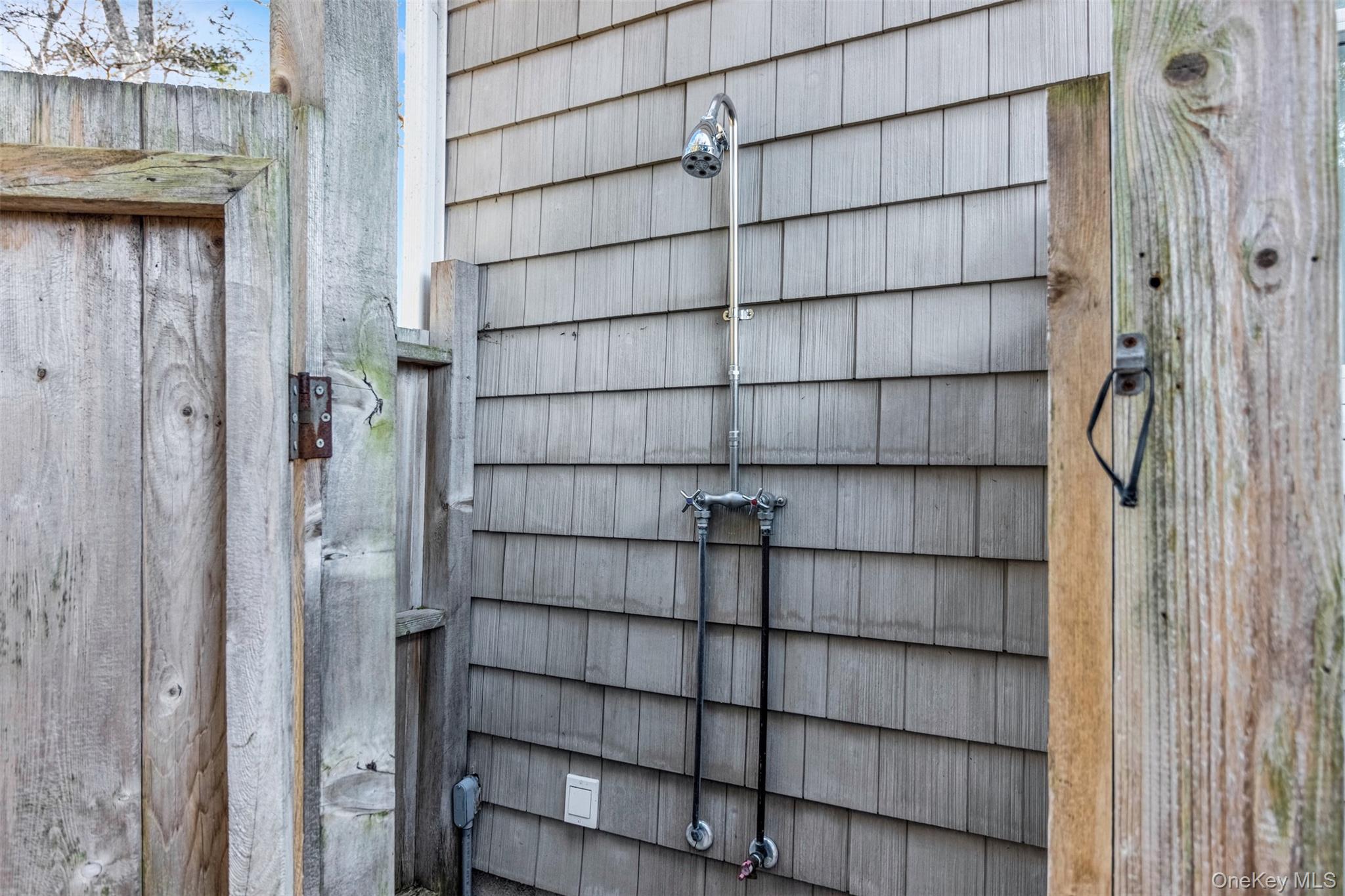 #16 photo, 435 Luptons Point Road, Саффолк ‖ Mattituck , NY 11952