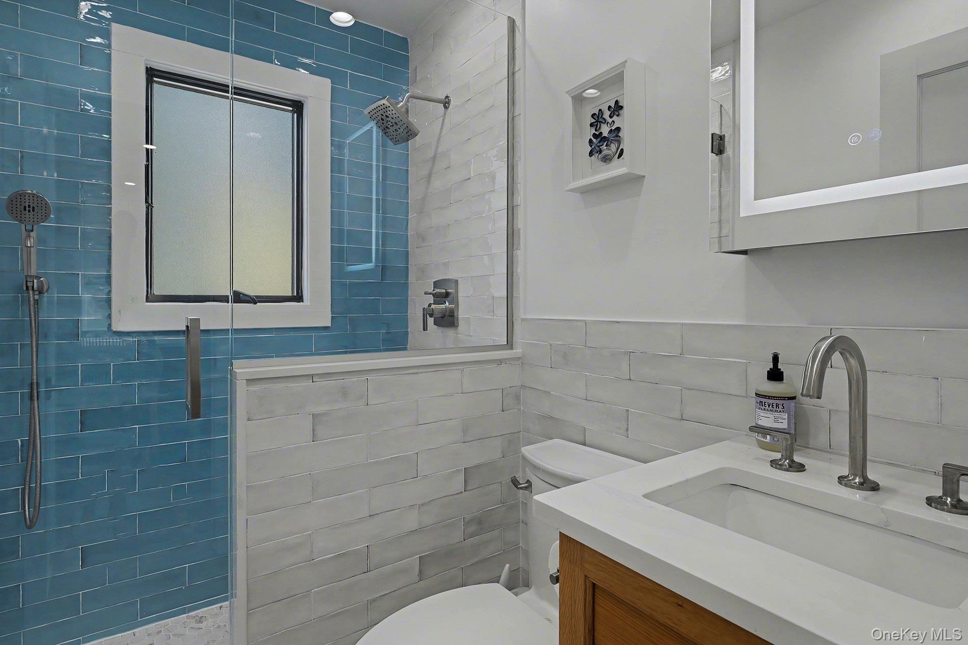 #14 photo, 923 Oceanfront, מחוז נסאו Long Beach , NY 11561