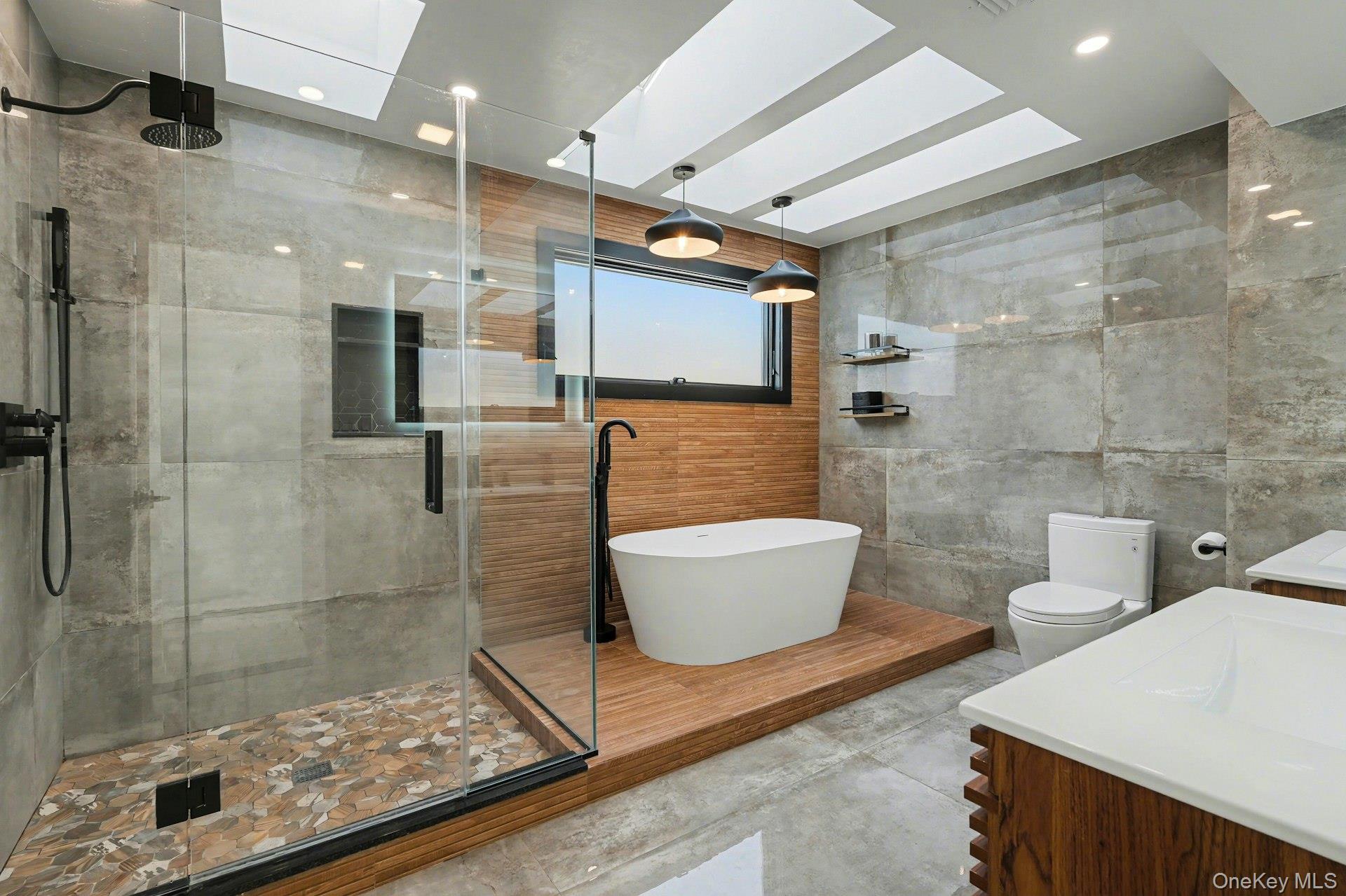 #19 photo, 923 Oceanfront, מחוז נסאו Long Beach , NY 11561