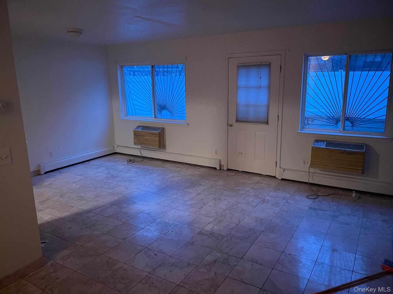 #15 photo, 7 Dune Court, Bronx , NY 10473