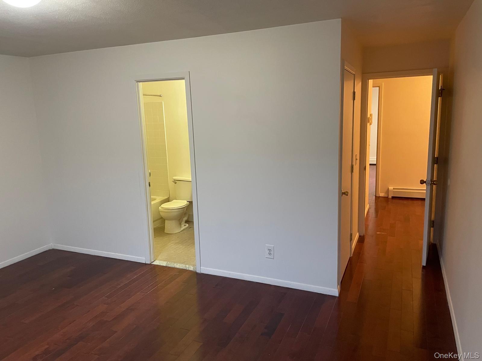 #9 photo, 7 Dune Court, Bronx , NY 10473