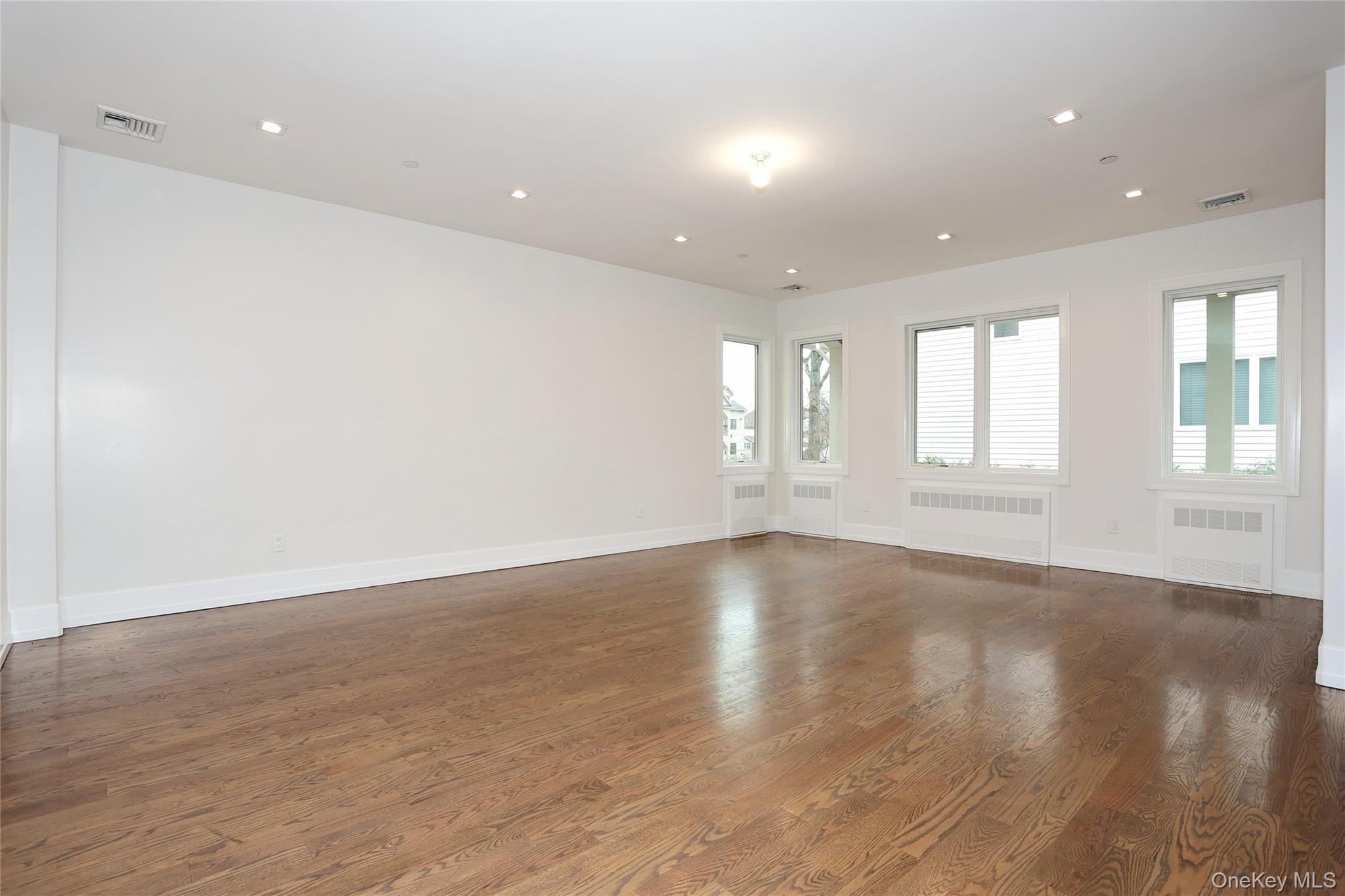 #9 photo, 8 Neil Road, Spring Valley , NY 10977