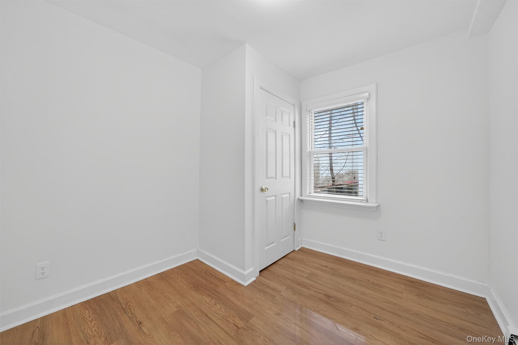 #18 photo, 35 East Avenue, 纽约州 Middletown , NY 10940