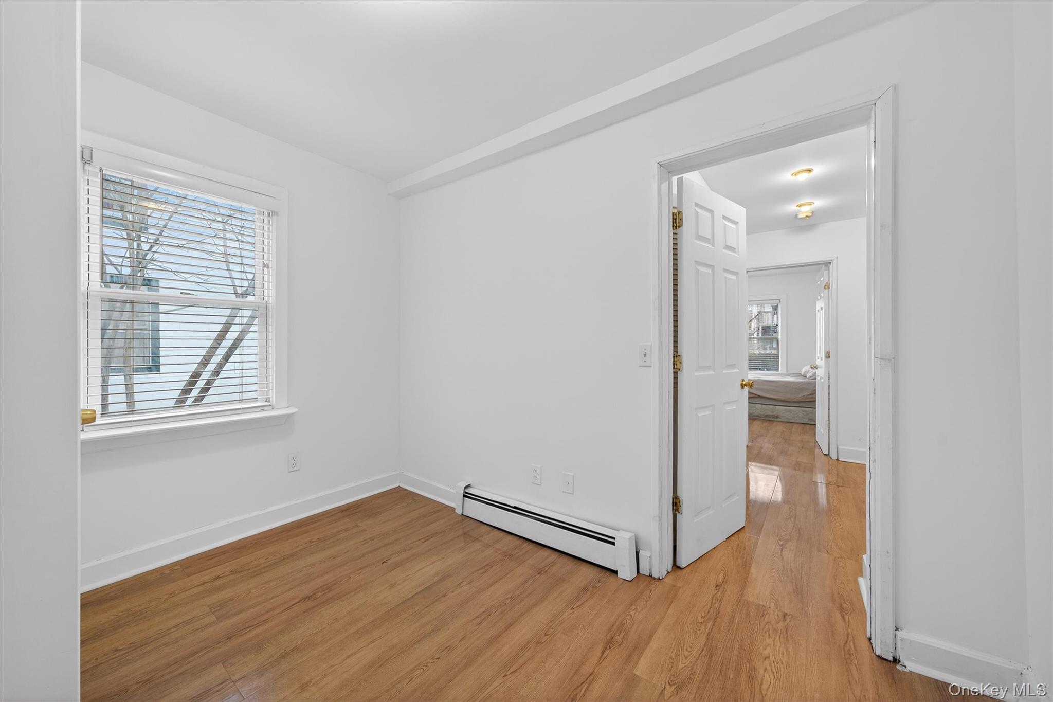 #19 photo, 35 East Avenue, 纽约州 Middletown , NY 10940