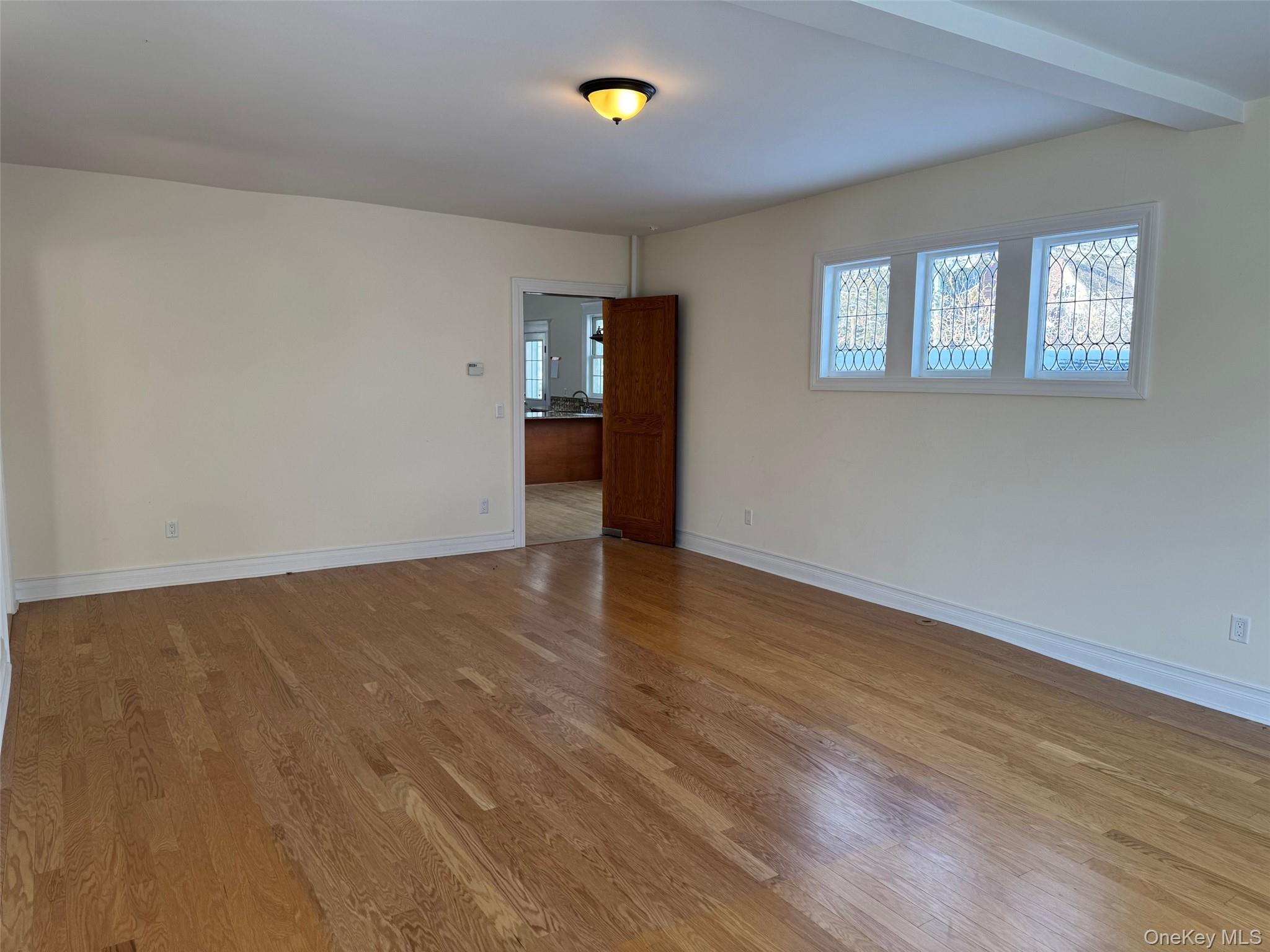 #16 photo, 19 Lanark Road, Yonkers , NY 10705