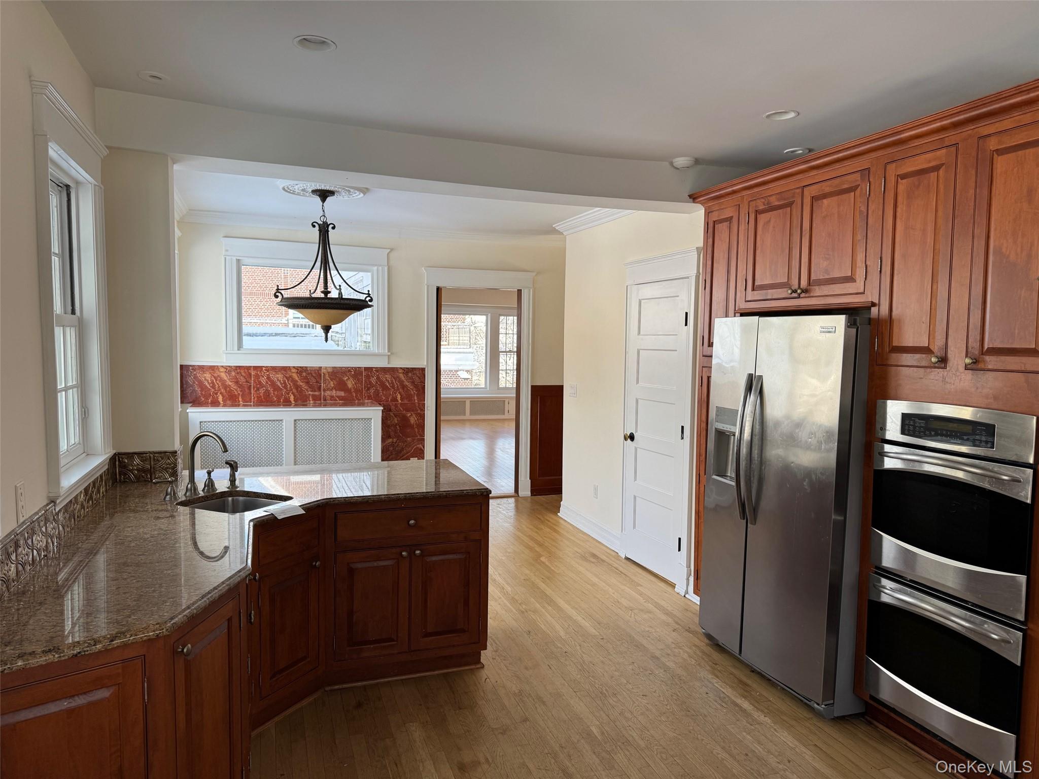 #19 photo, 19 Lanark Road, Yonkers , NY 10705