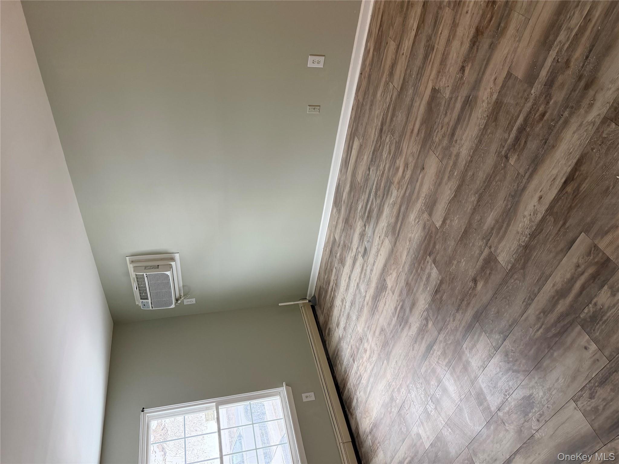 #9 photo, 22 Lexington Hill, Harriman , NY 10926