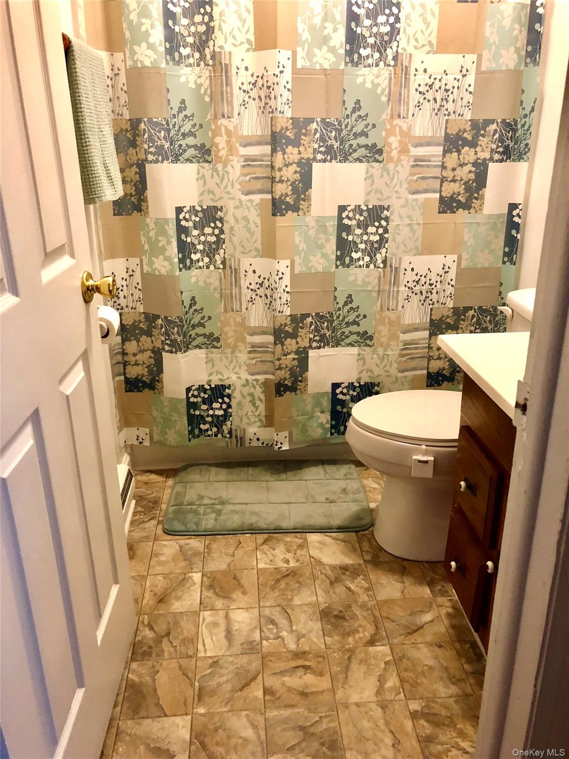 #6 photo, 382 County Route 22, Middletown , NY 10940