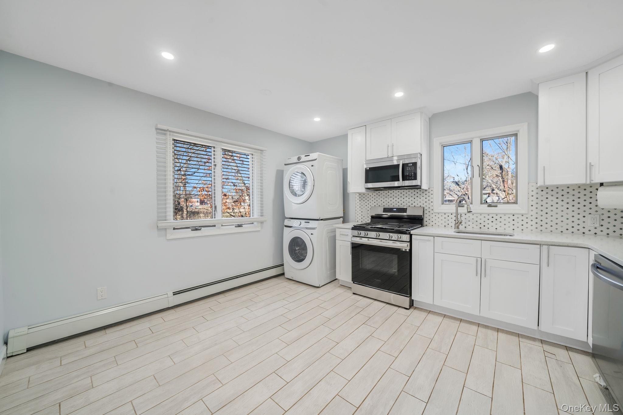 #8 photo, 204 Grove Street, Саффолк ‖ Port Jefferson Station , NY 11776