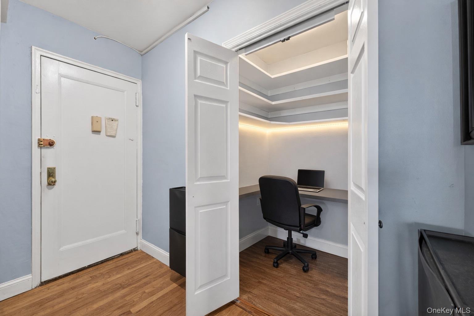 #19 photo, 142-21 26th Street, 플러싱 Flushing , NY 11354