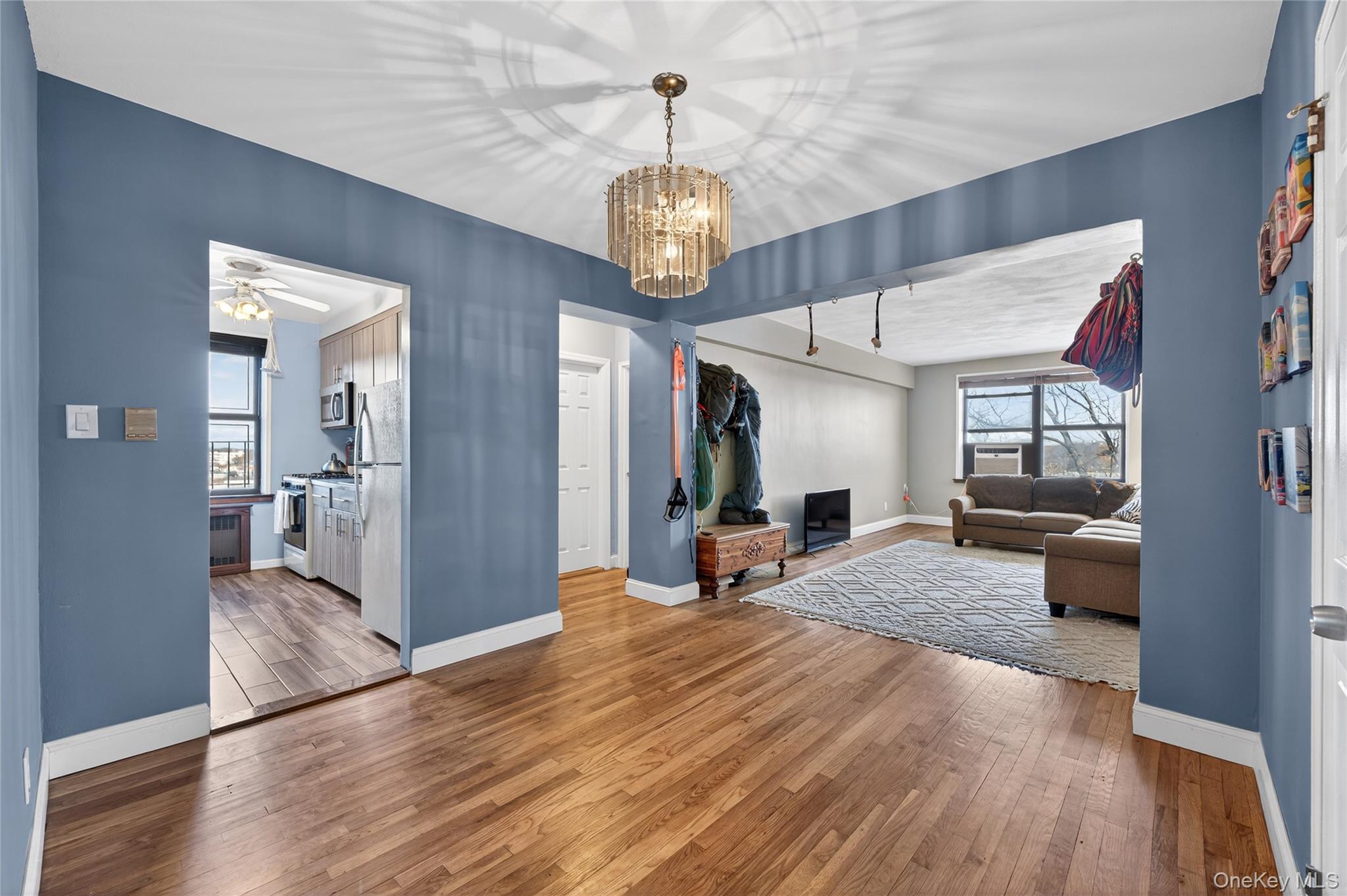 #5 photo, 142-21 26th Street, 플러싱 Flushing , NY 11354