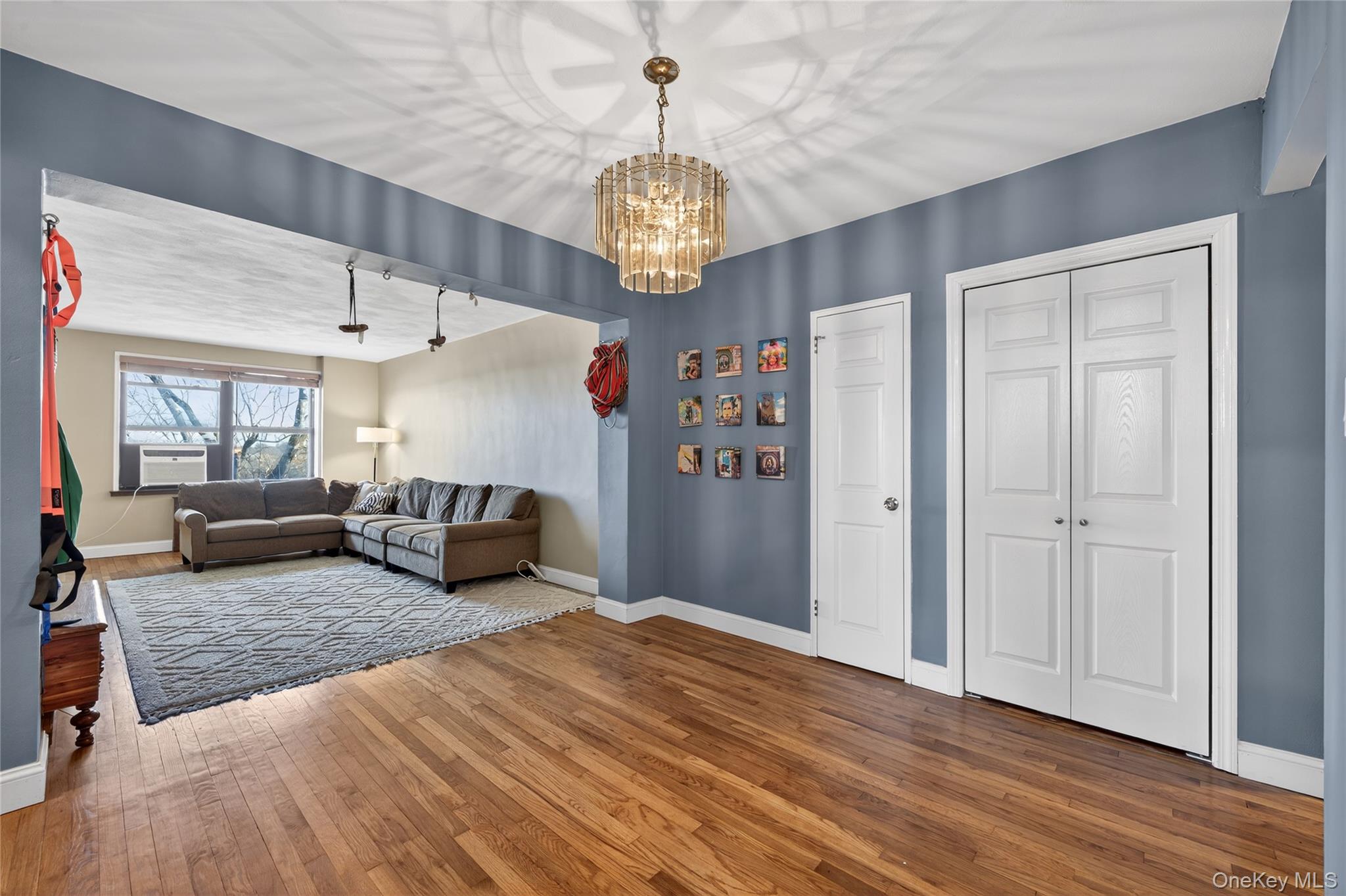 #6 photo, 142-21 26th Street, 플러싱 Flushing , NY 11354