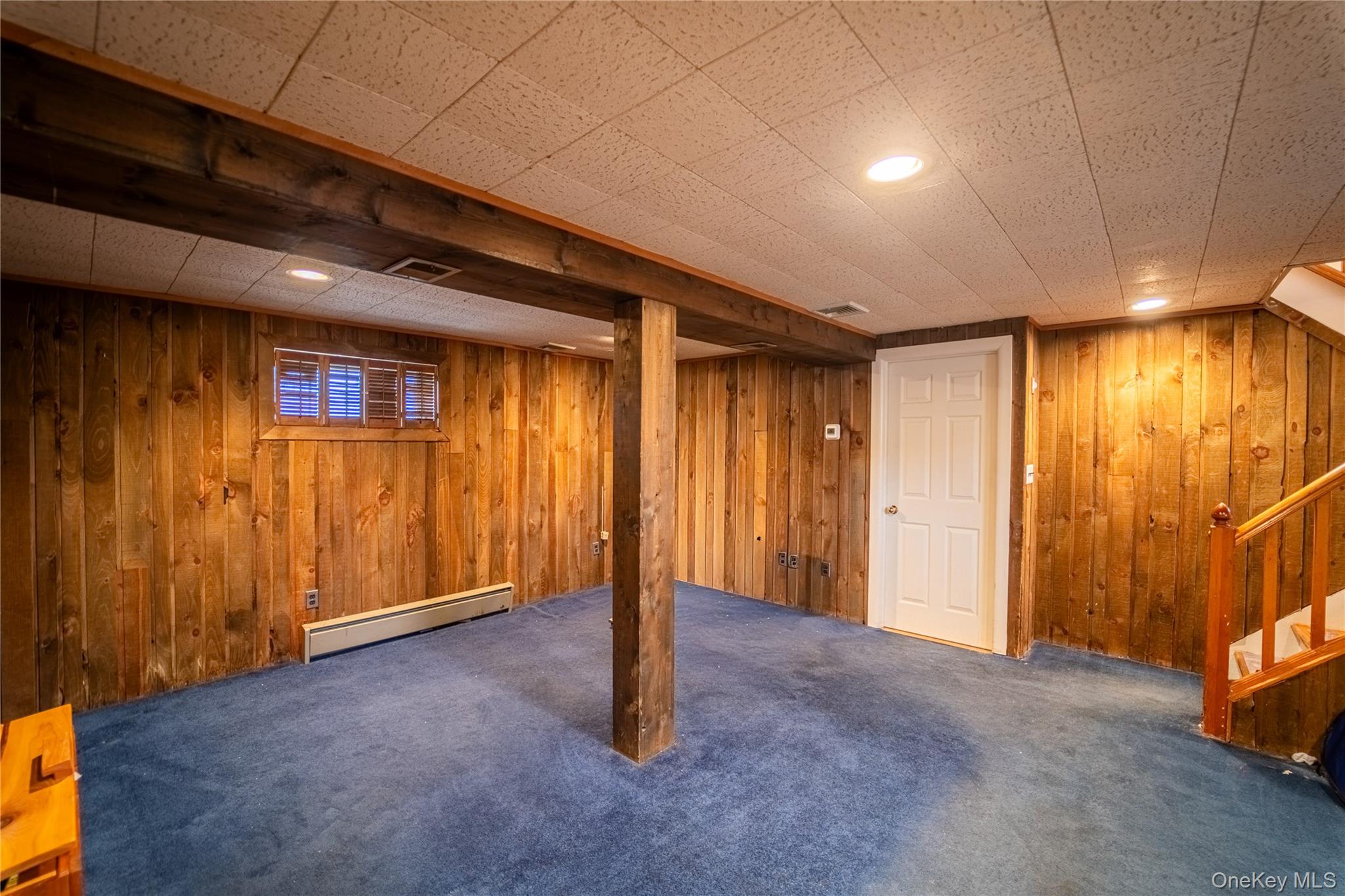 #13 photo, 6 Oxford Street, Islip , NY 11751