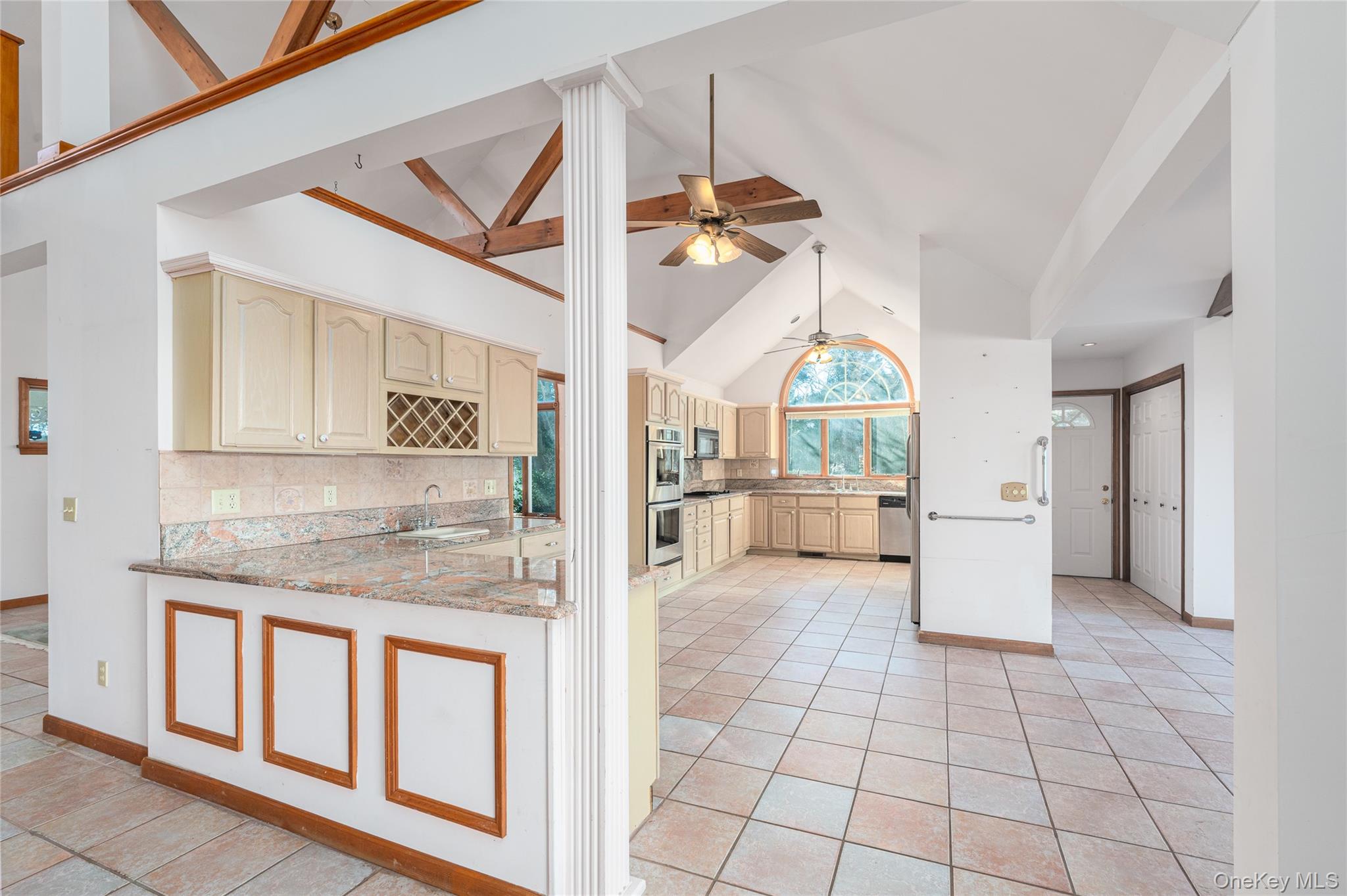 #9 photo, 3200 Sound Drive, Саффолк ‖ Greenport , NY 11944