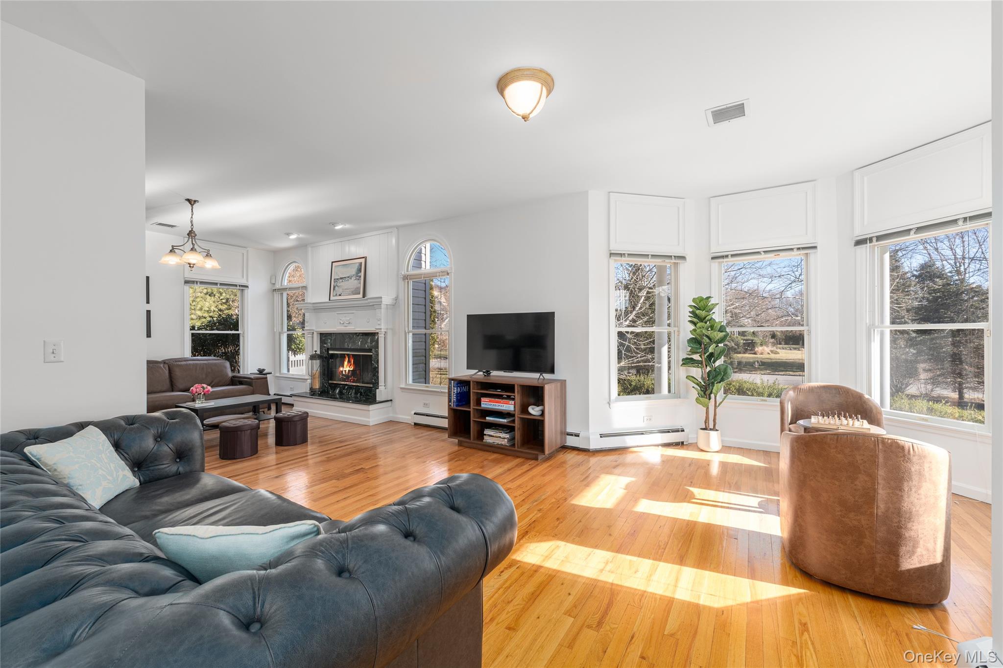 #8 photo, 15 Kingfish Court, Riverhead , NY 11901