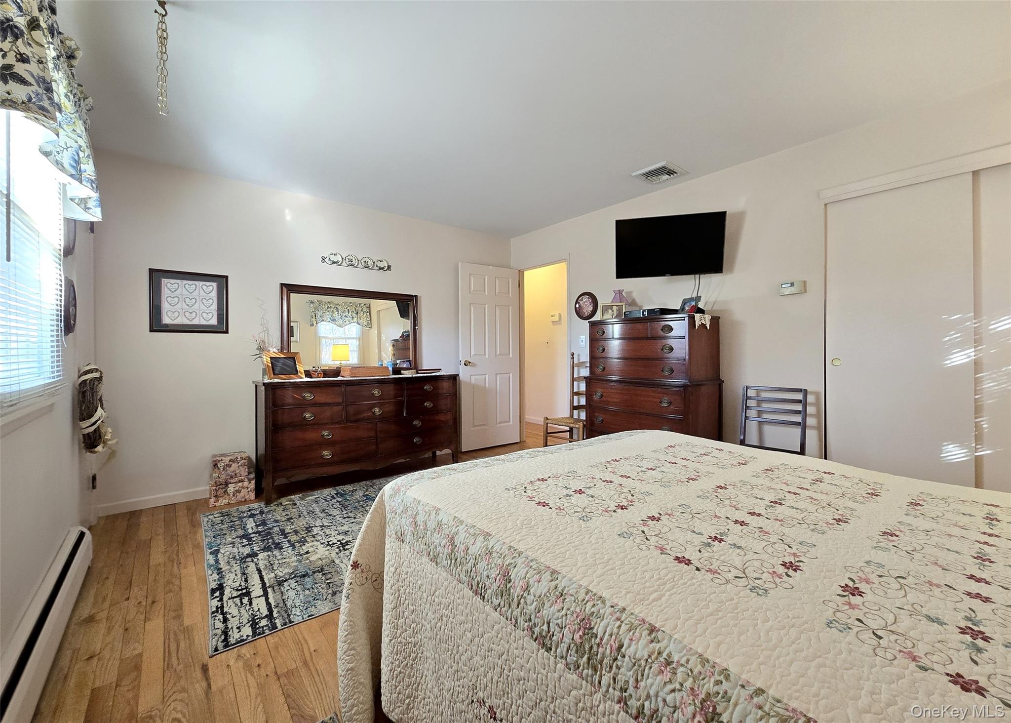 #13 photo, 38 Woodbury Road, Саффолк ‖ Farmingville , NY 11738