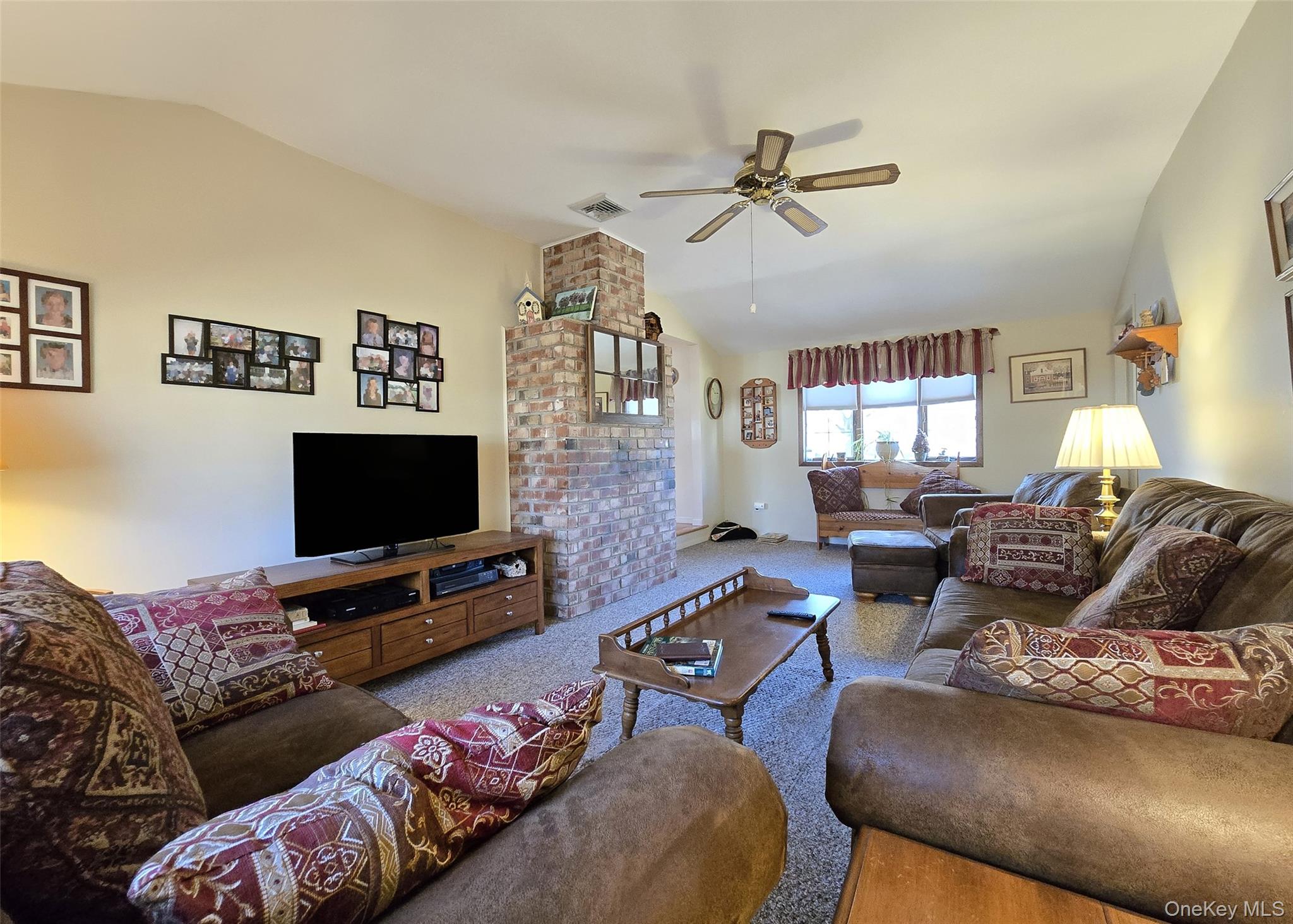 #6 photo, 38 Woodbury Road, Саффолк ‖ Farmingville , NY 11738