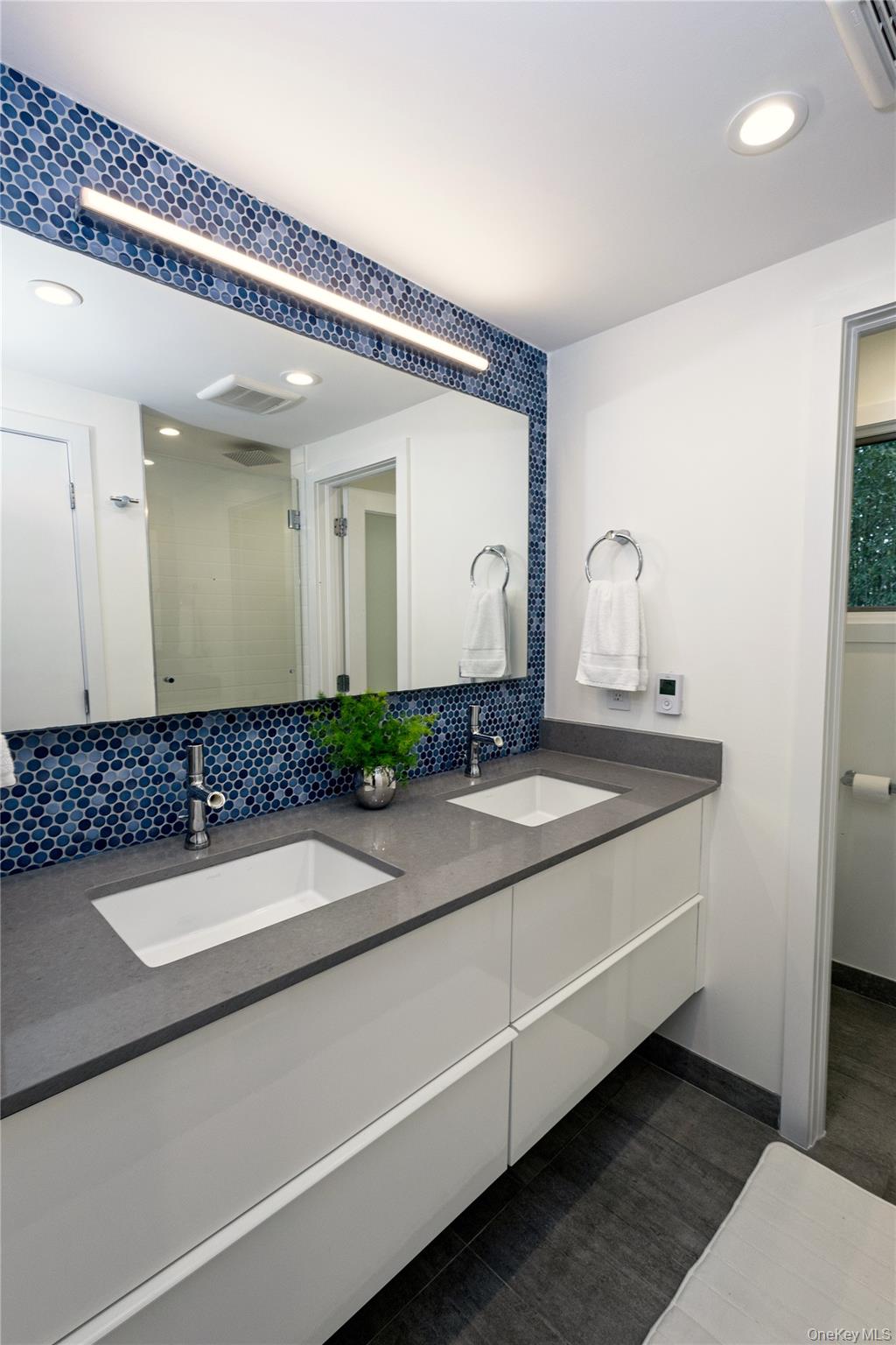 #12 photo, 279 Bay Walk, Саффолк ‖ Fire Island Pines , NY 11782