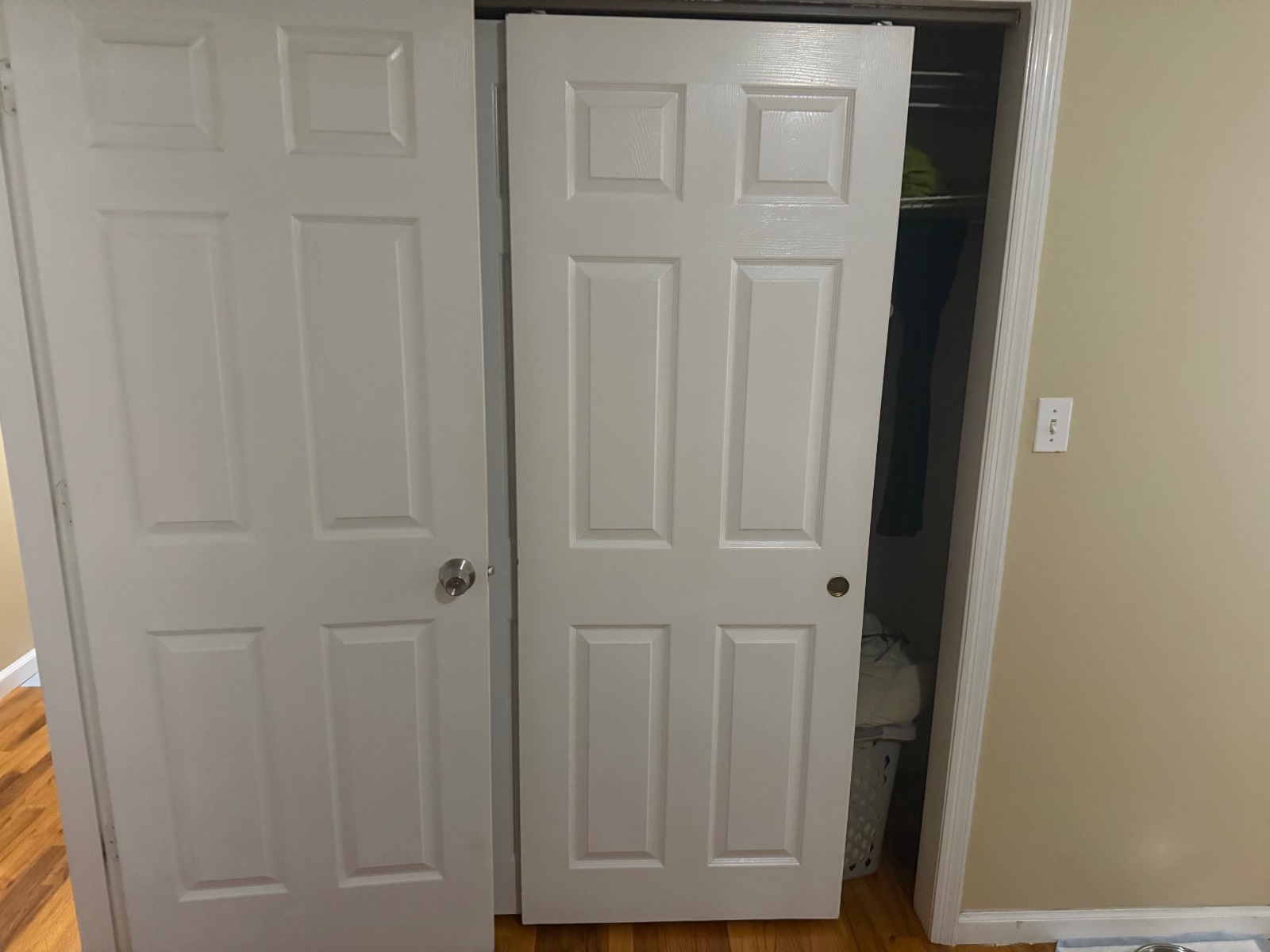 #13 photo, 1336 K St, #2, מחוז נסאו Elmont , NY 11003