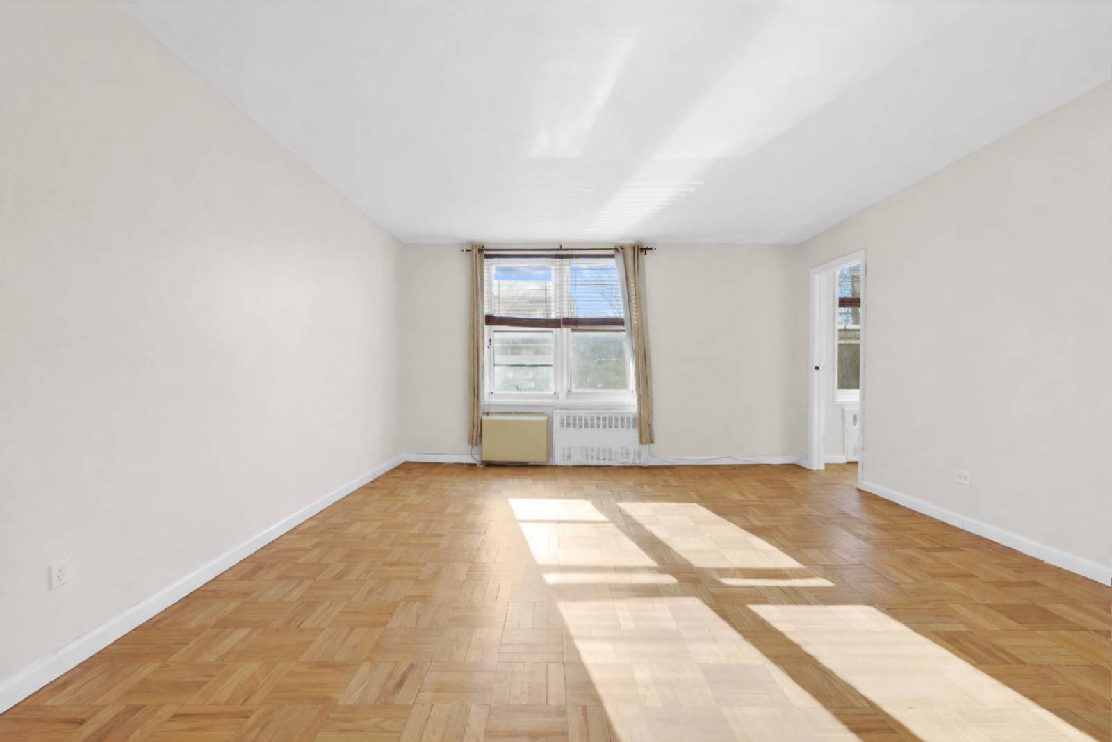 #24 photo, 210-50 41st ave, #1c, Куинс ‖ Bayside , NY 11361