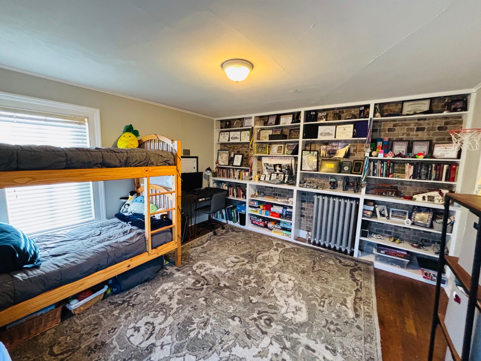 #6 photo, South St, Oyster Bay , NY 11771