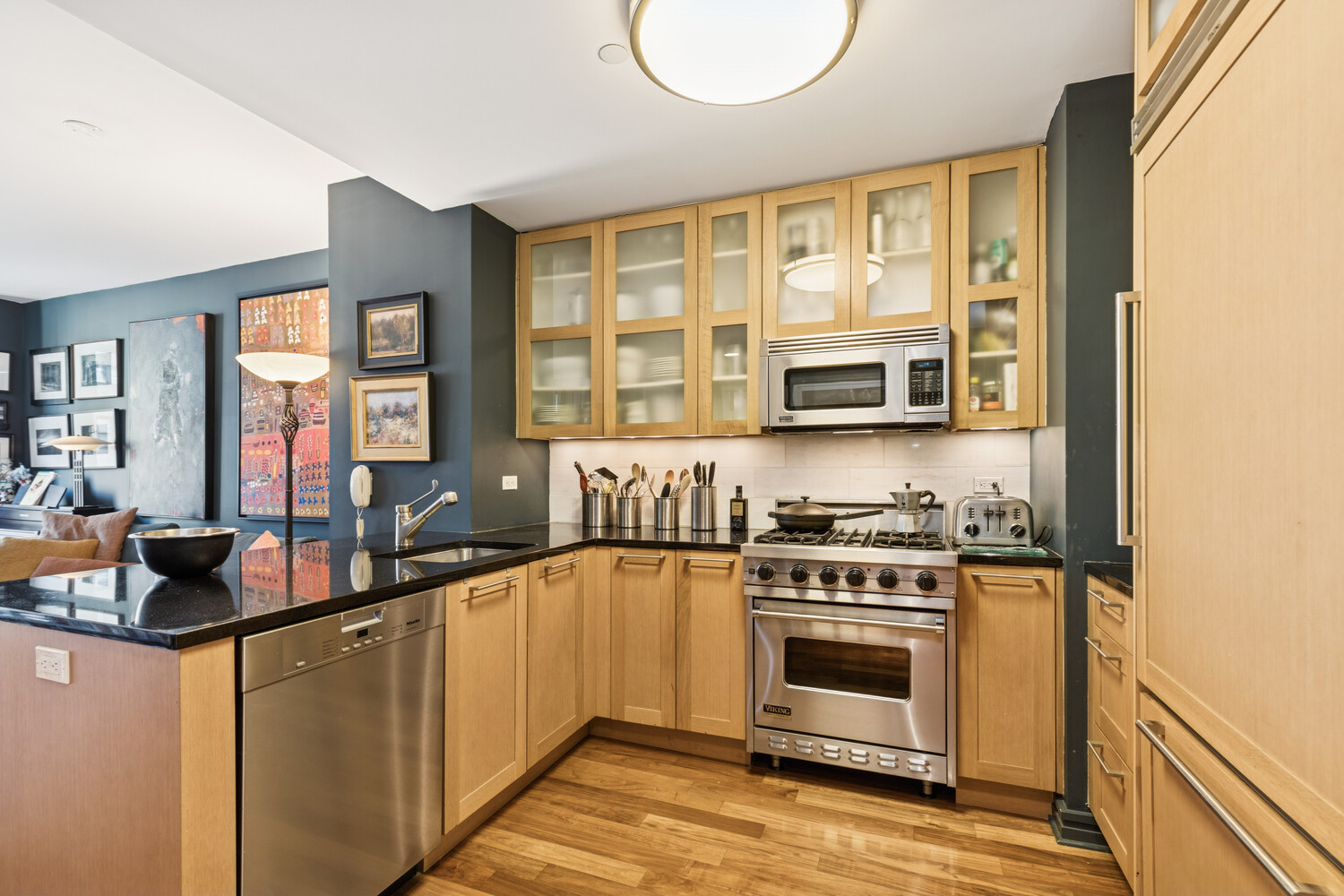 #5 photo, 200 W END Avenue, Lincoln Square , NY 10023