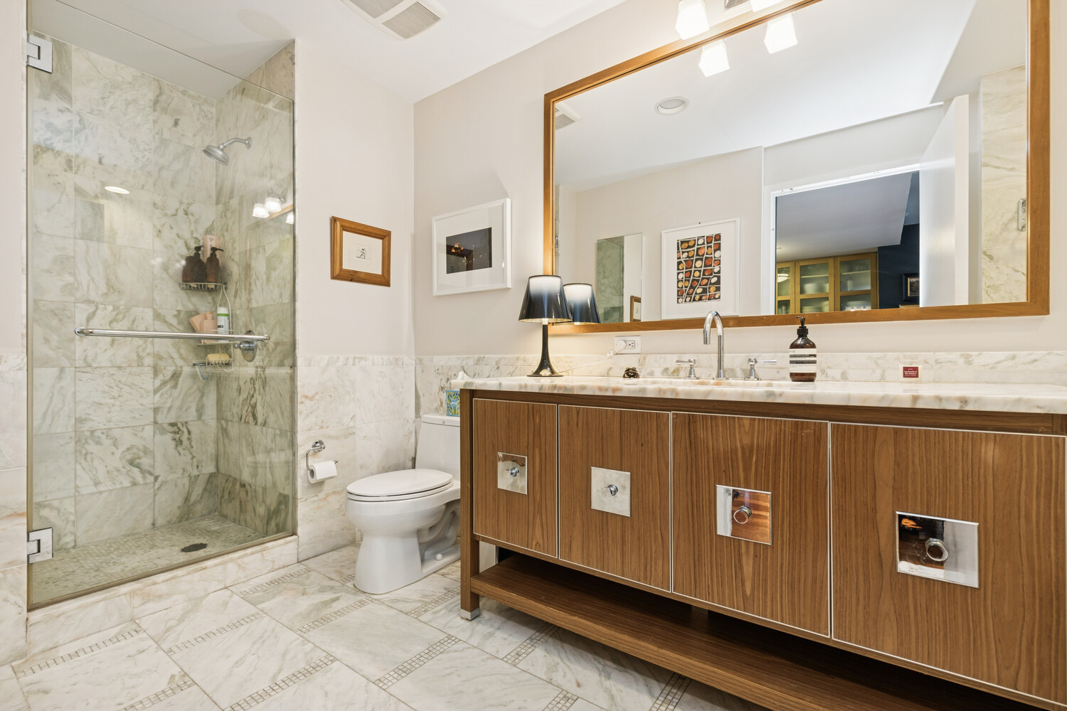 #7 photo, 200 W END Avenue, Lincoln Square , NY 10023