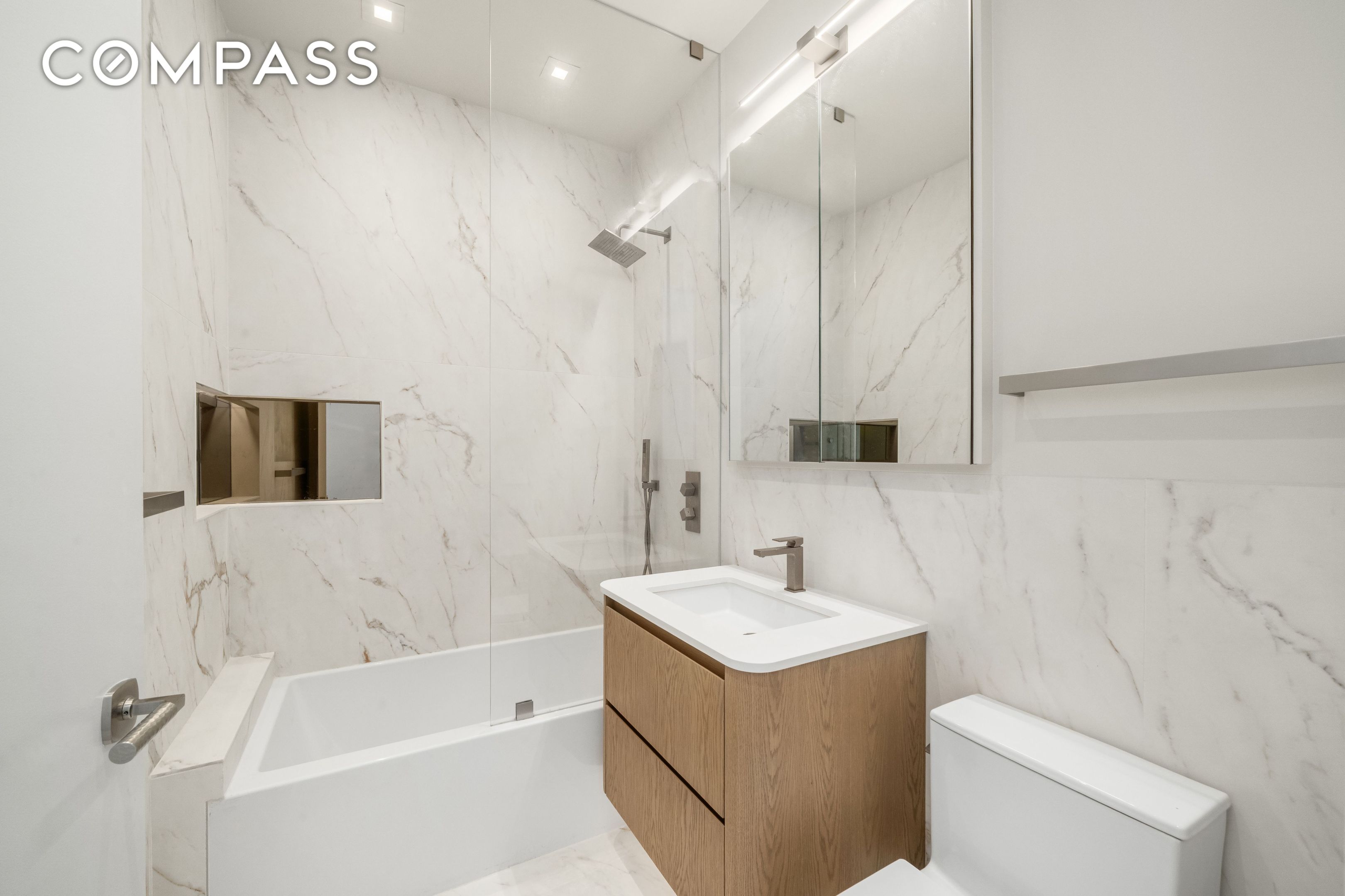 #17 photo, 100 Morton Street, West Village , NY 10014