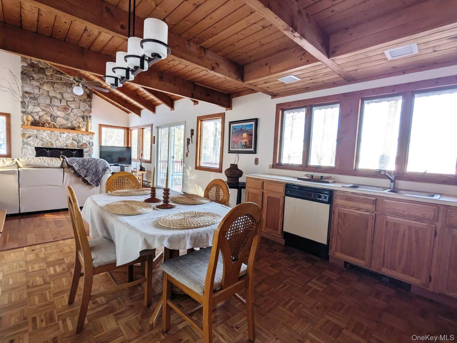 #12 photo, 9 Canterbury Court, White Lake , NY 12720