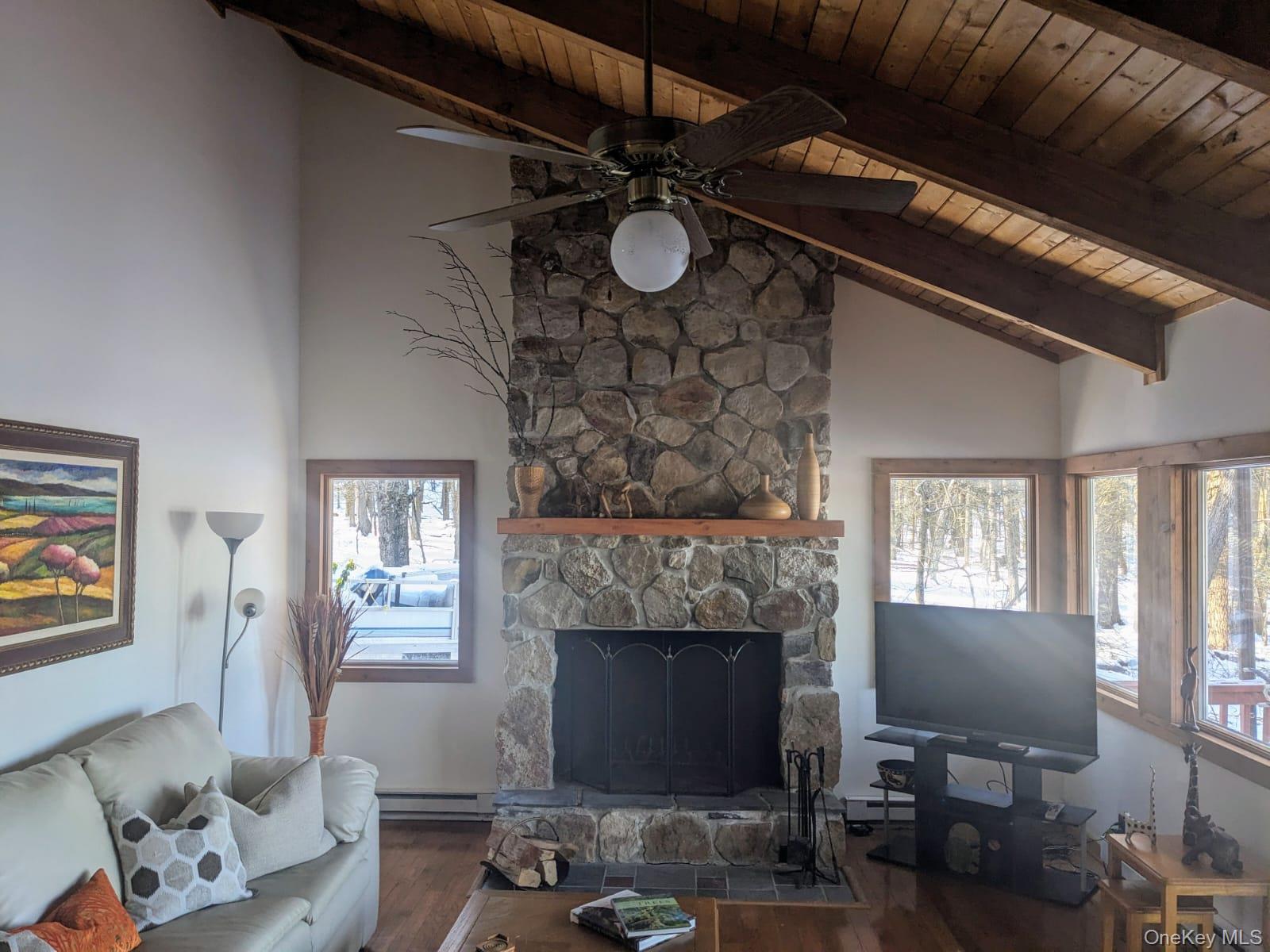 #16 photo, 9 Canterbury Court, White Lake , NY 12720