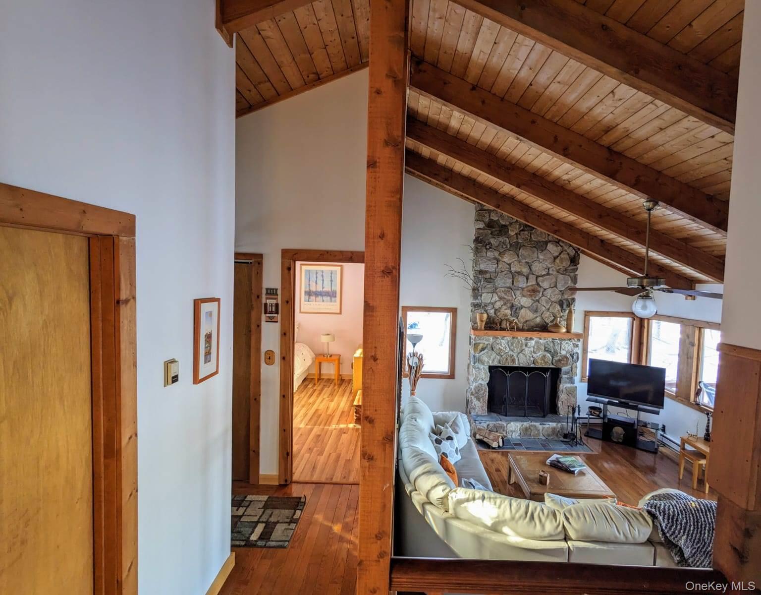 #7 photo, 9 Canterbury Court, White Lake , NY 12720