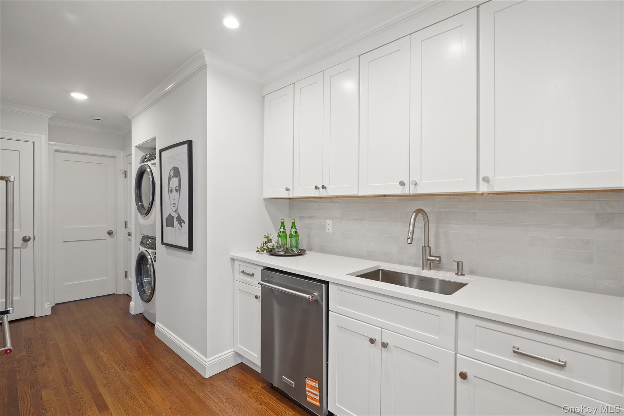 #4 photo, 11 Orchard Avenue, Rye , NY 10580